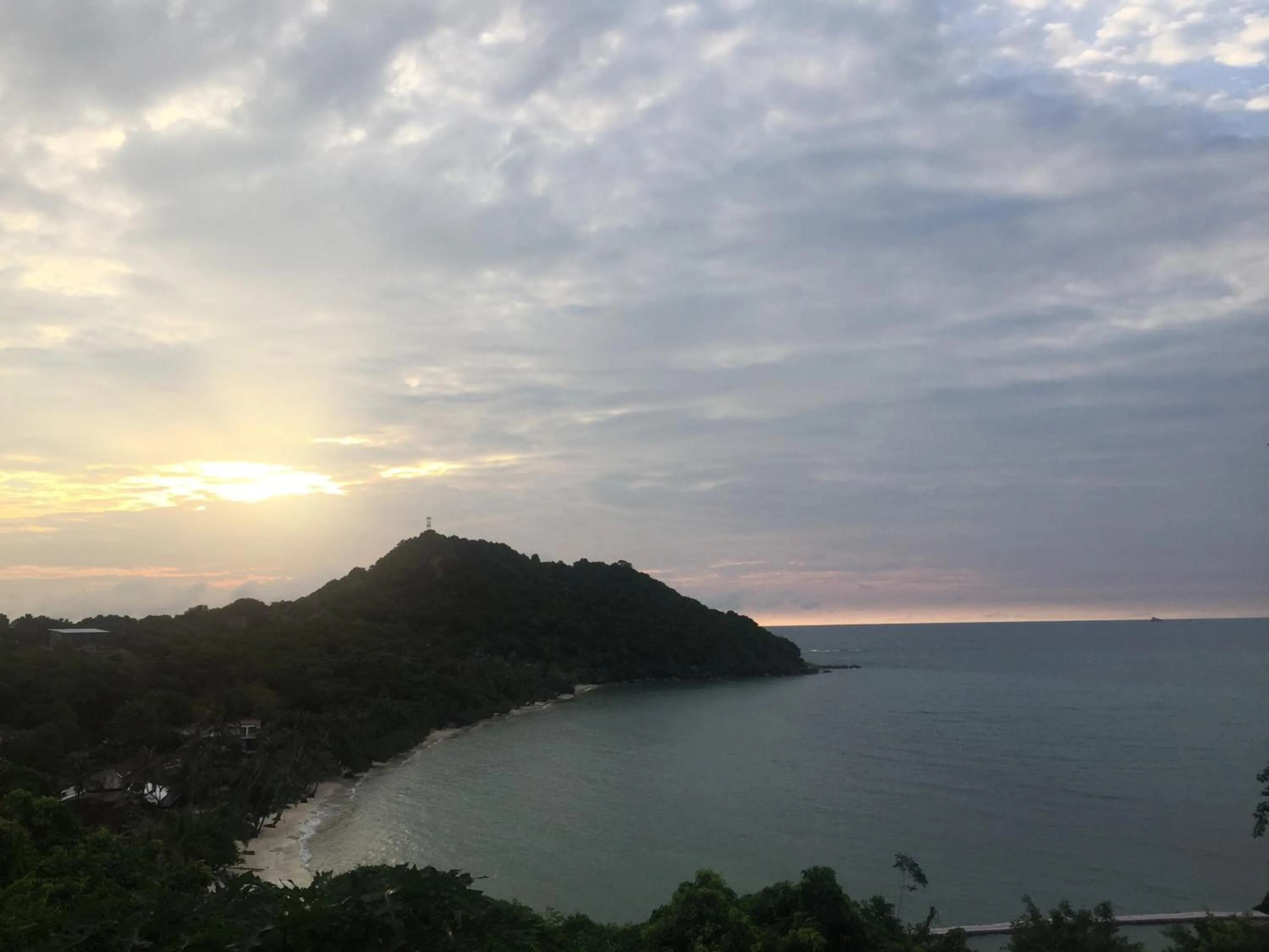 Sea Breeze Resort - SHA Plus