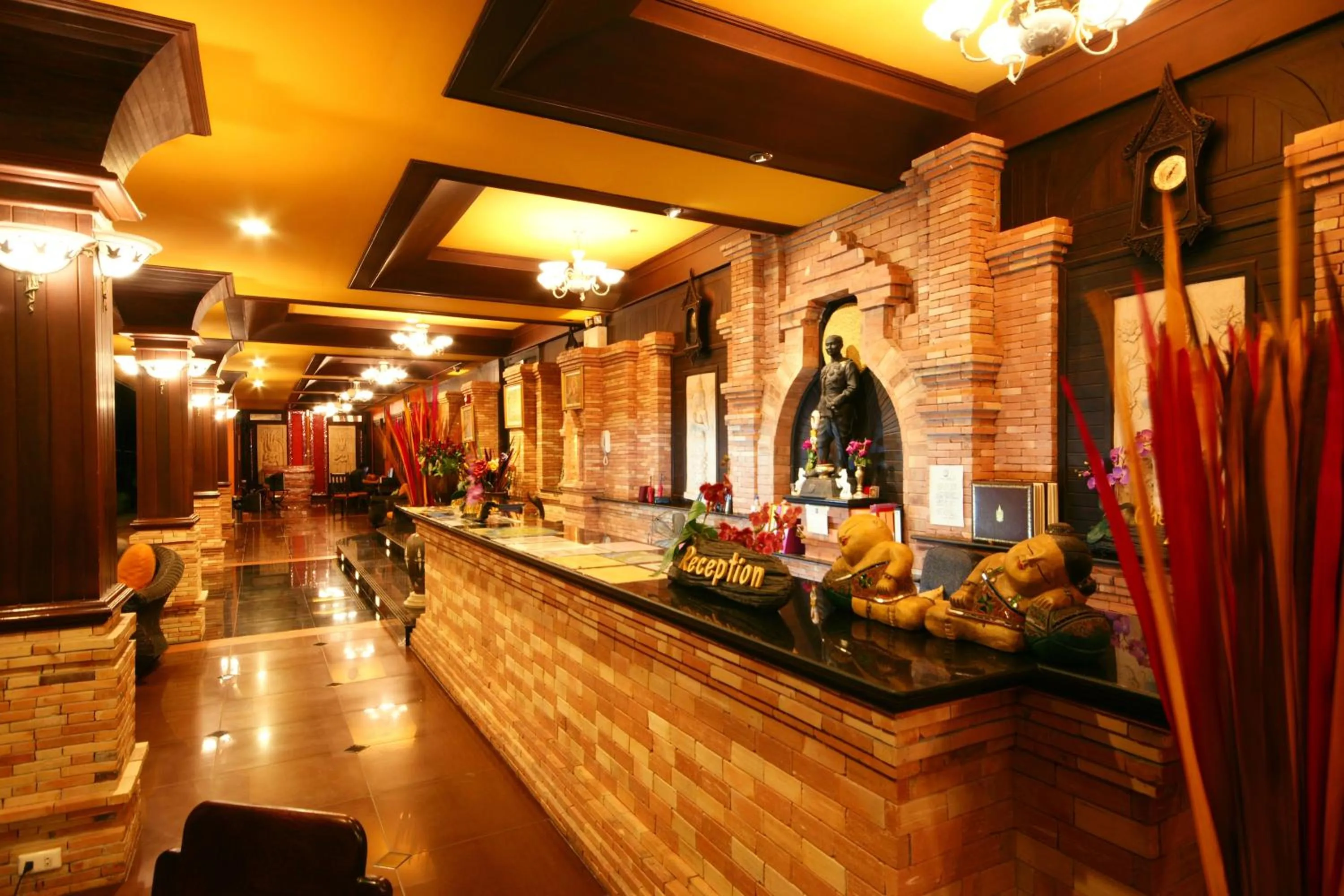 Lobby or reception in Sea Breeze Resort - SHA Plus