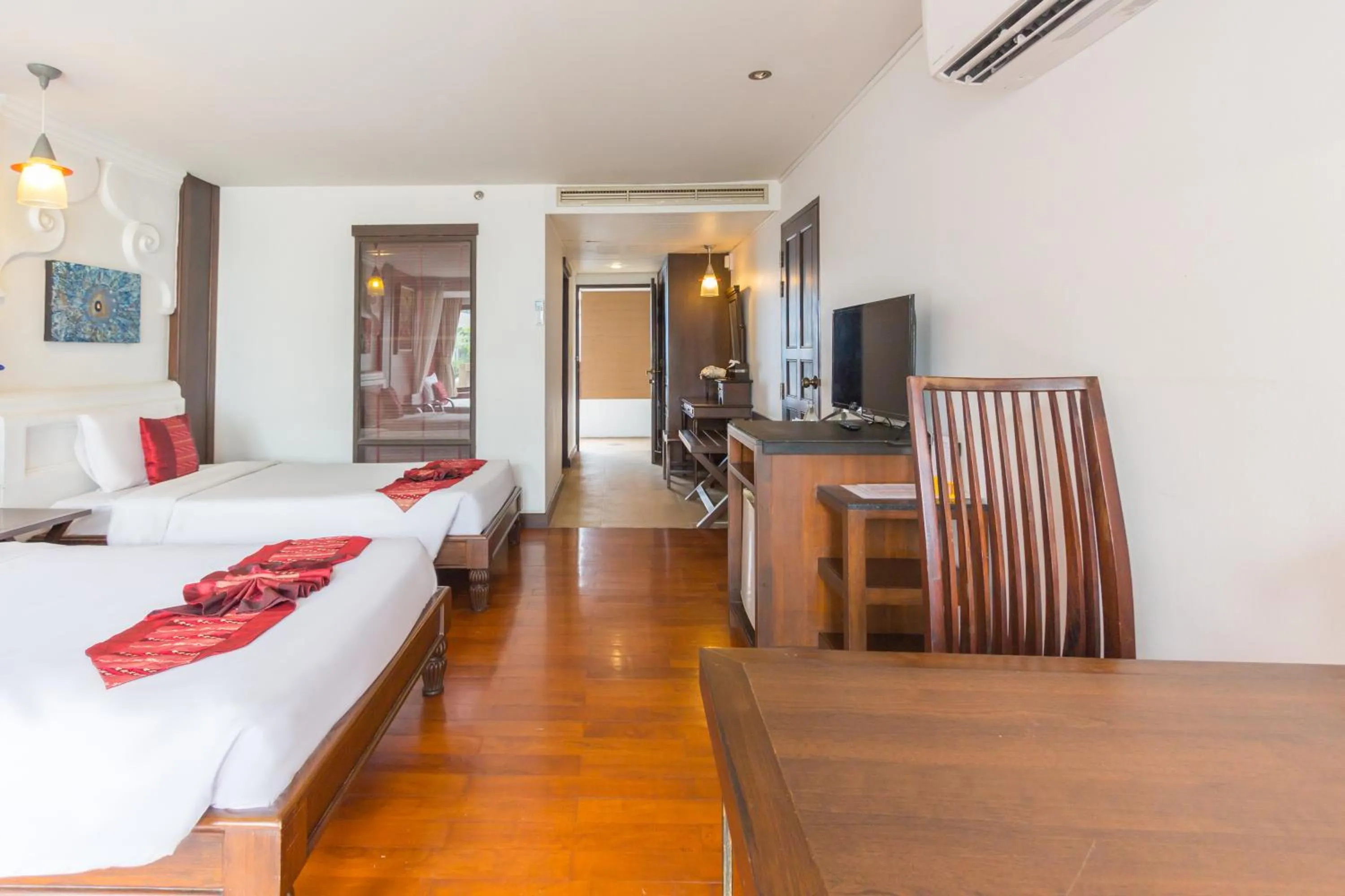 Bed in BP Chiangmai City Hotel