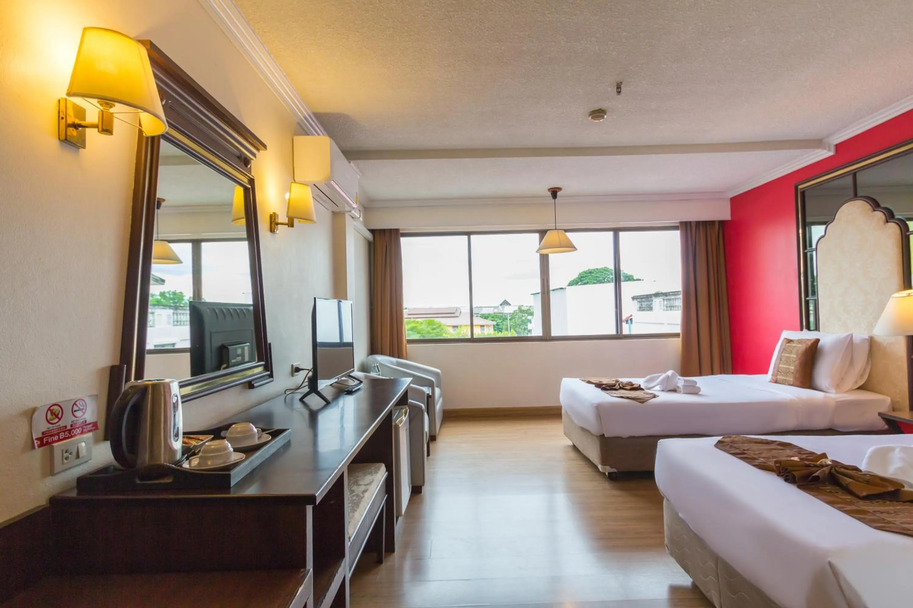 Bed in BP Chiangmai City Hotel