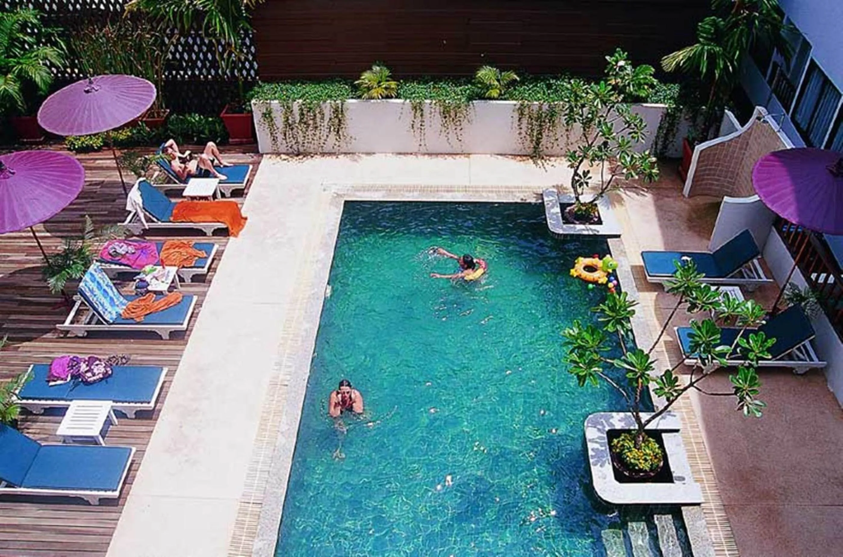 Swimming pool in BP Chiangmai City Hotel