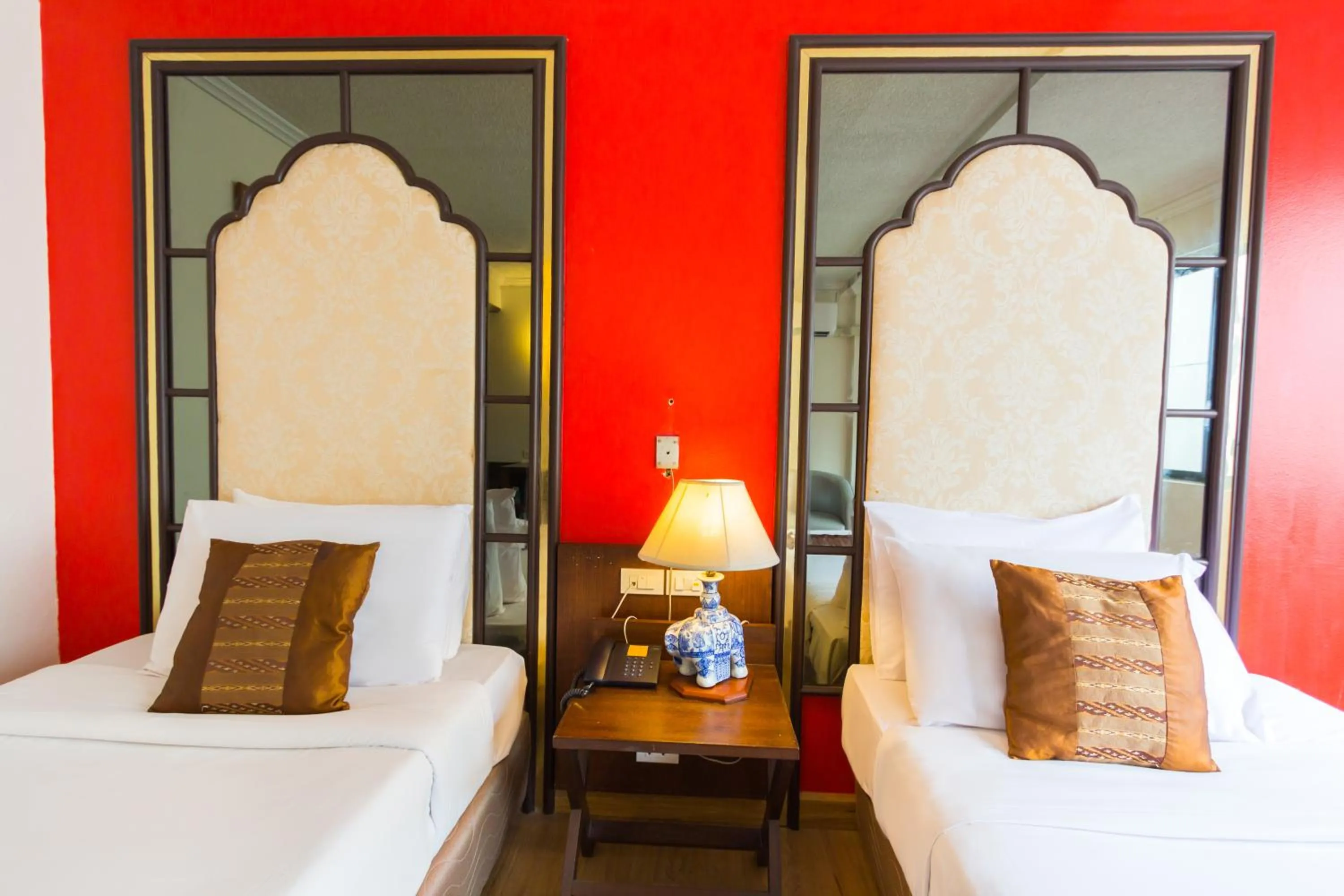 Bed in BP Chiangmai City Hotel