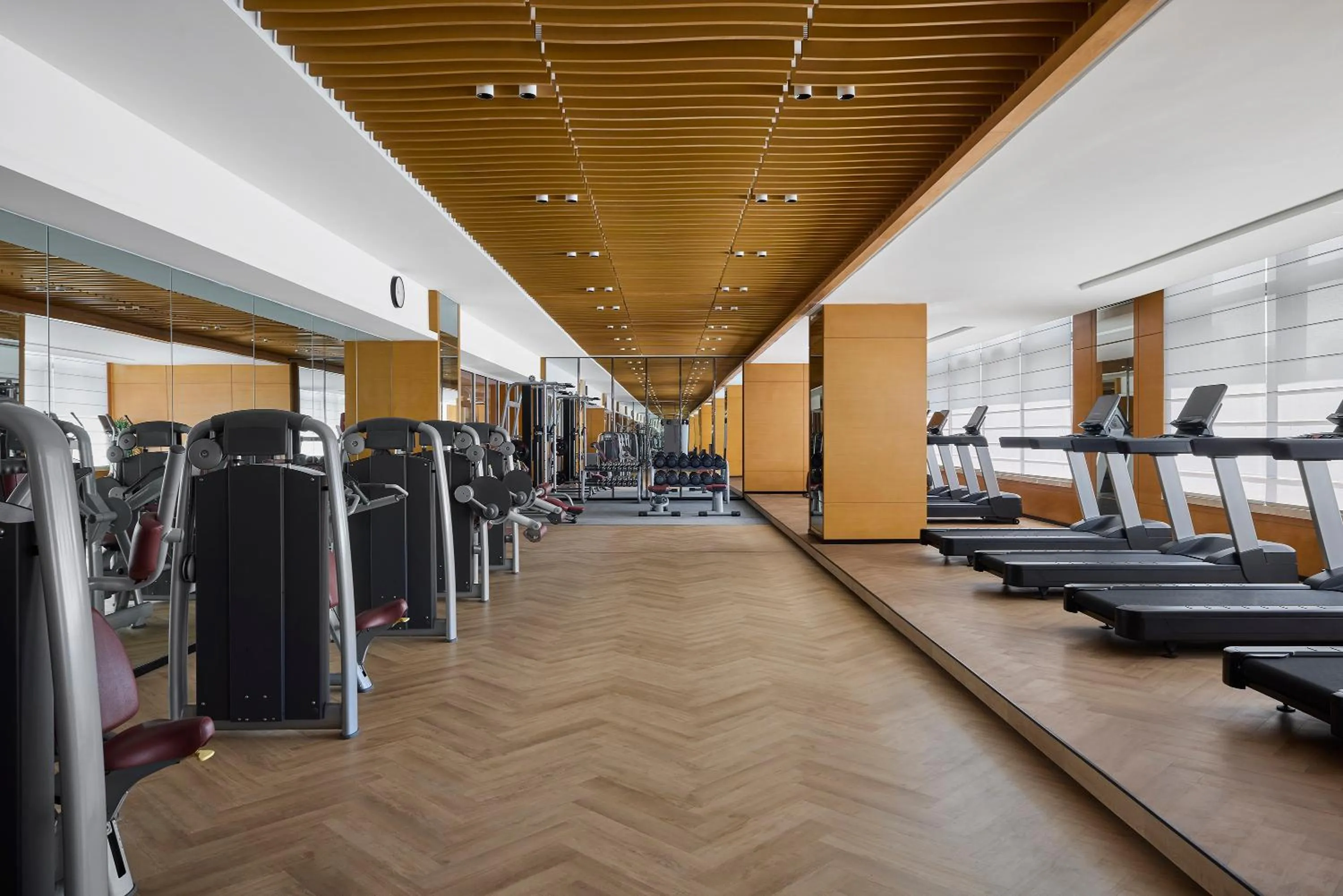 Fitness centre/facilities in Hilton Shanghai City Center