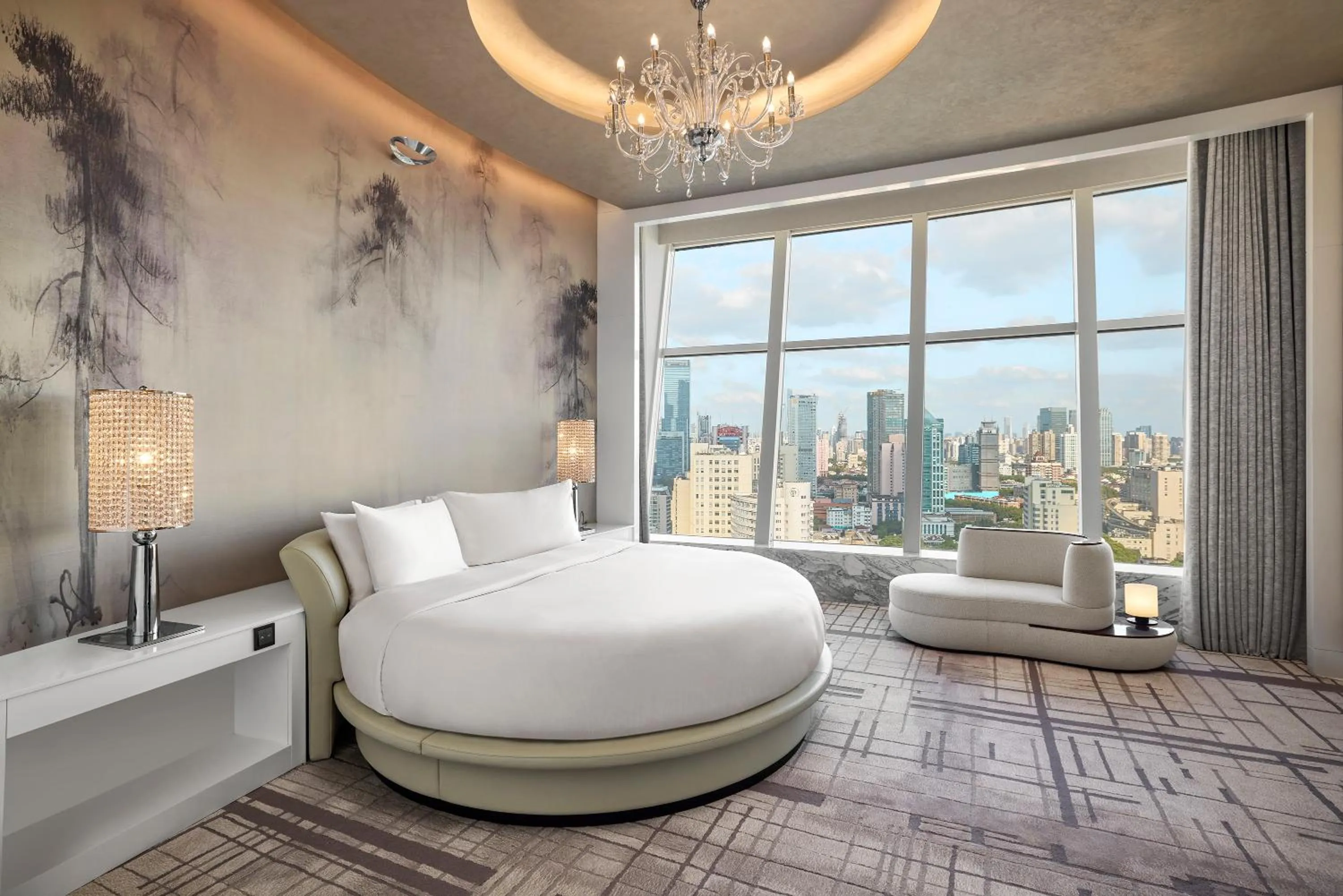 Bedroom, Bed in Hilton Shanghai City Center