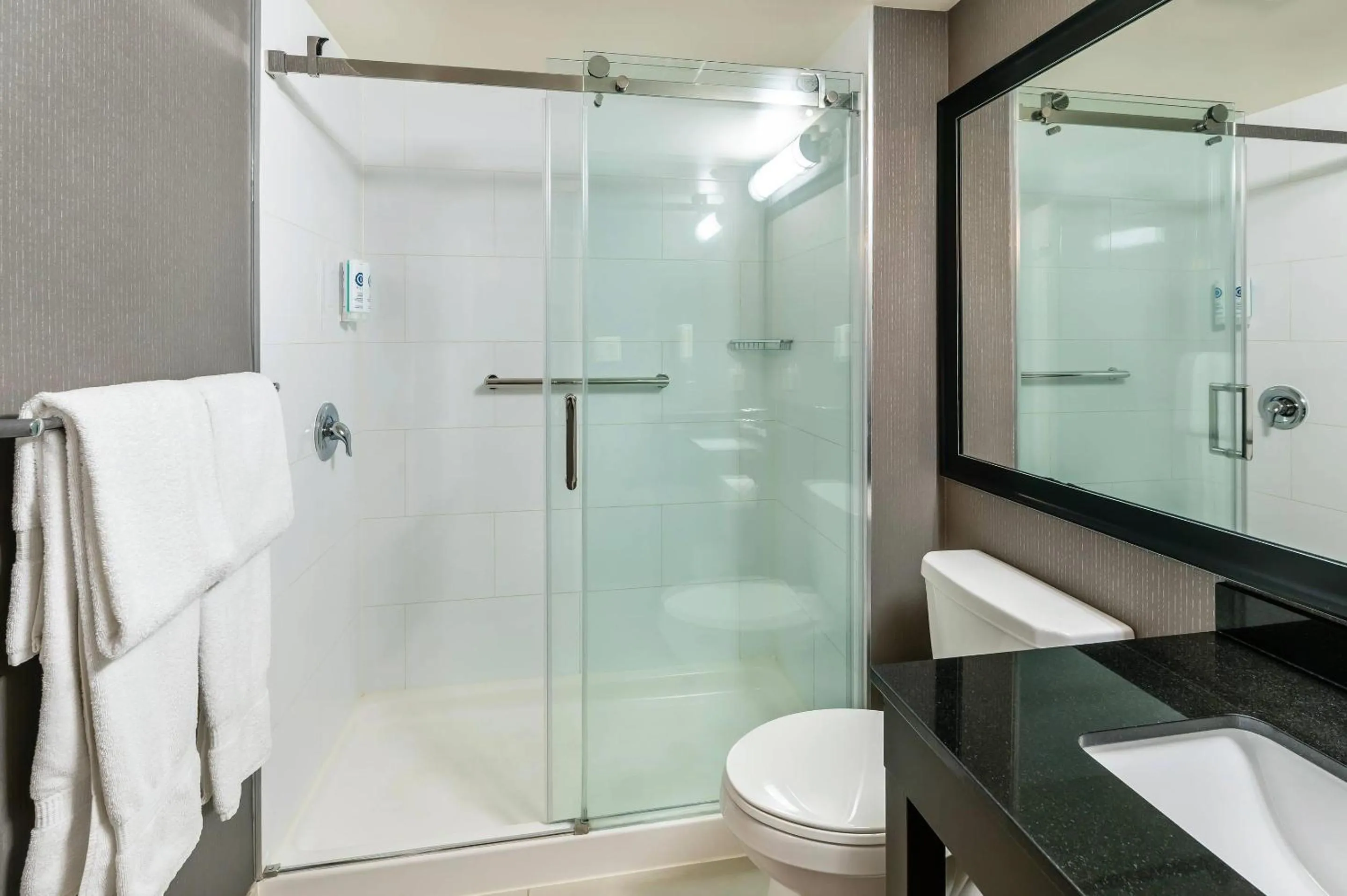 Bedroom in Comfort Inn