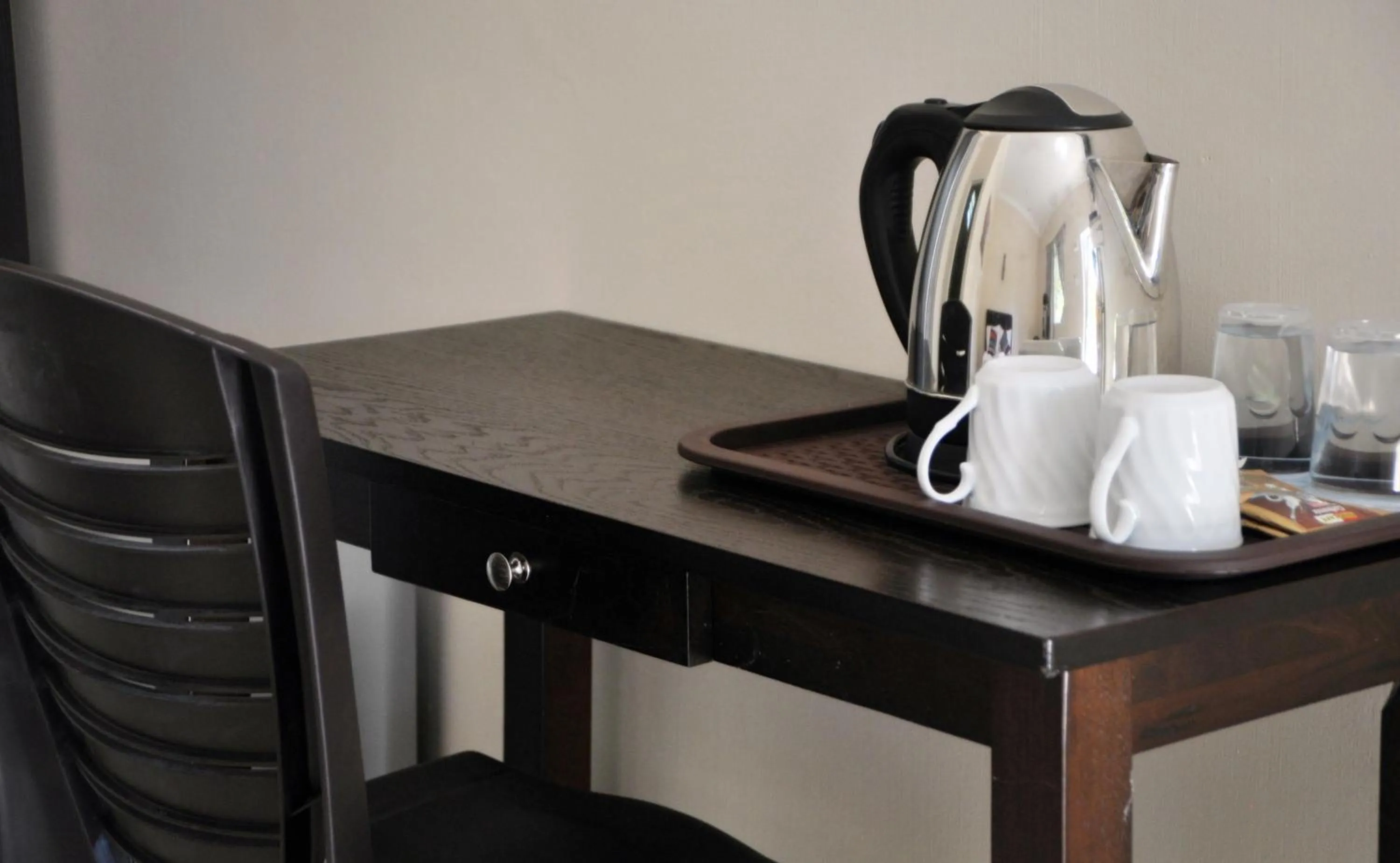 Coffee/tea facilities in Sunset Bay Cottage