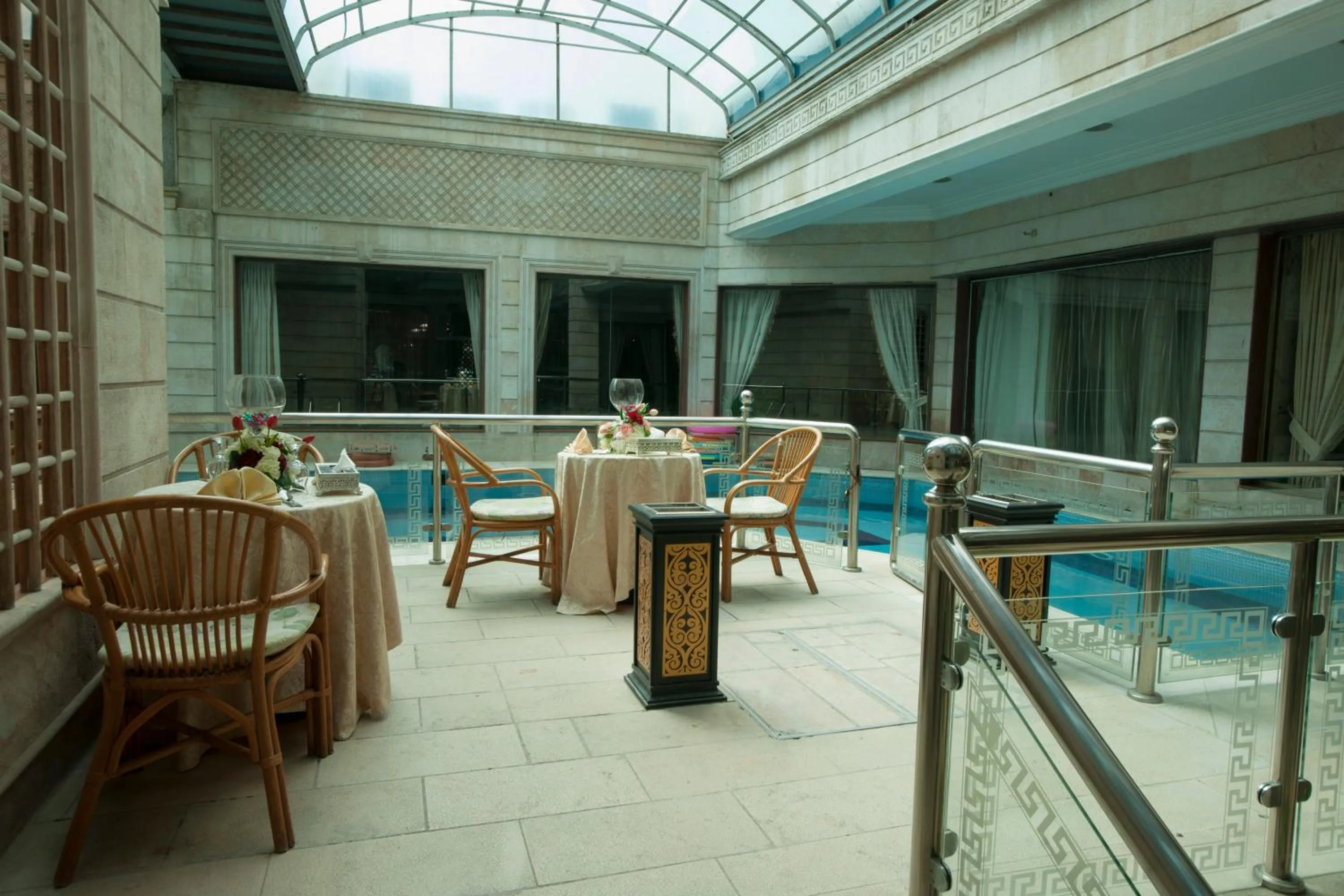 Swimming pool in Al Azhar Hotel Jeddah