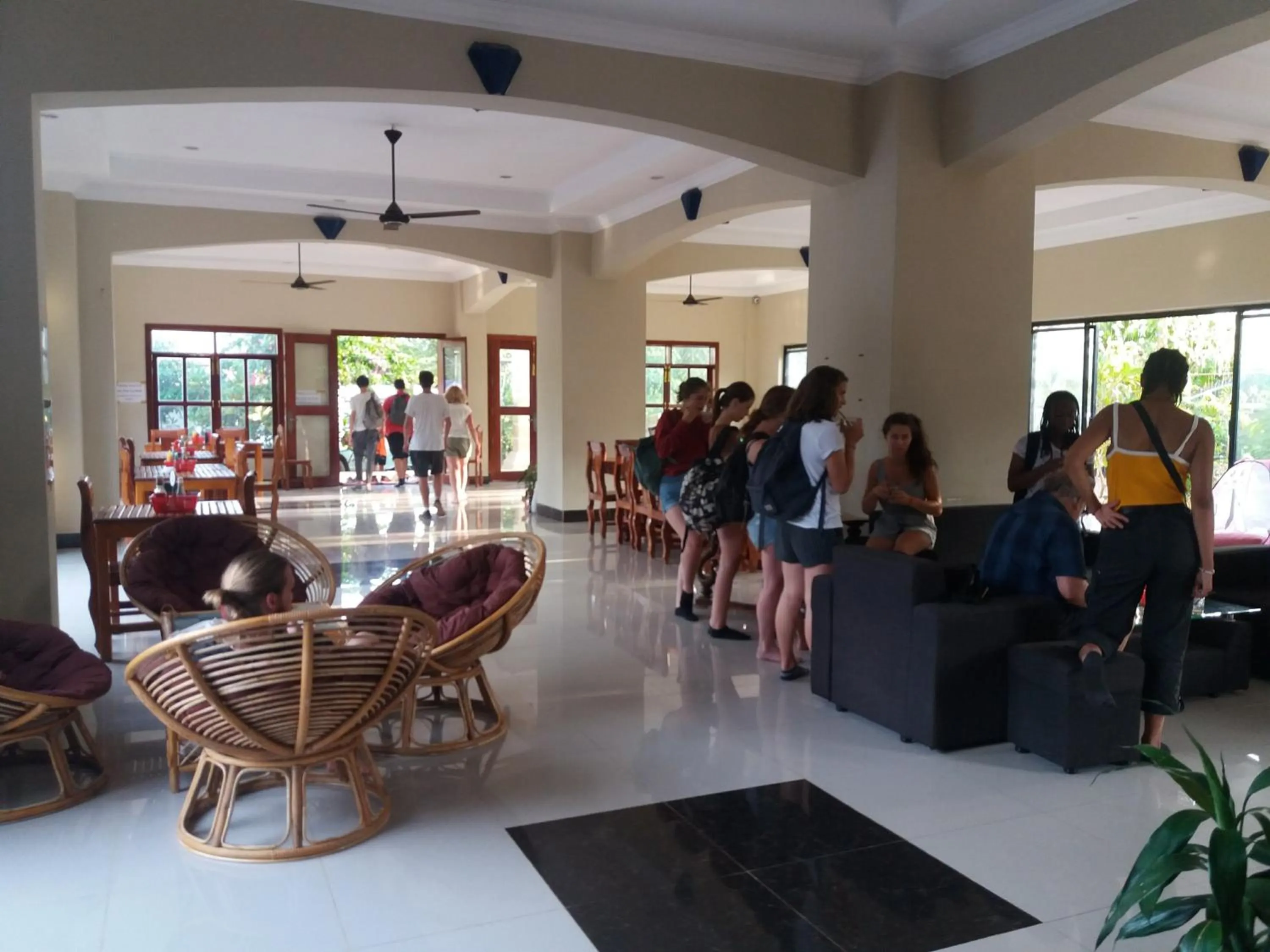 Lounge or bar in Blue Diamond Hostel