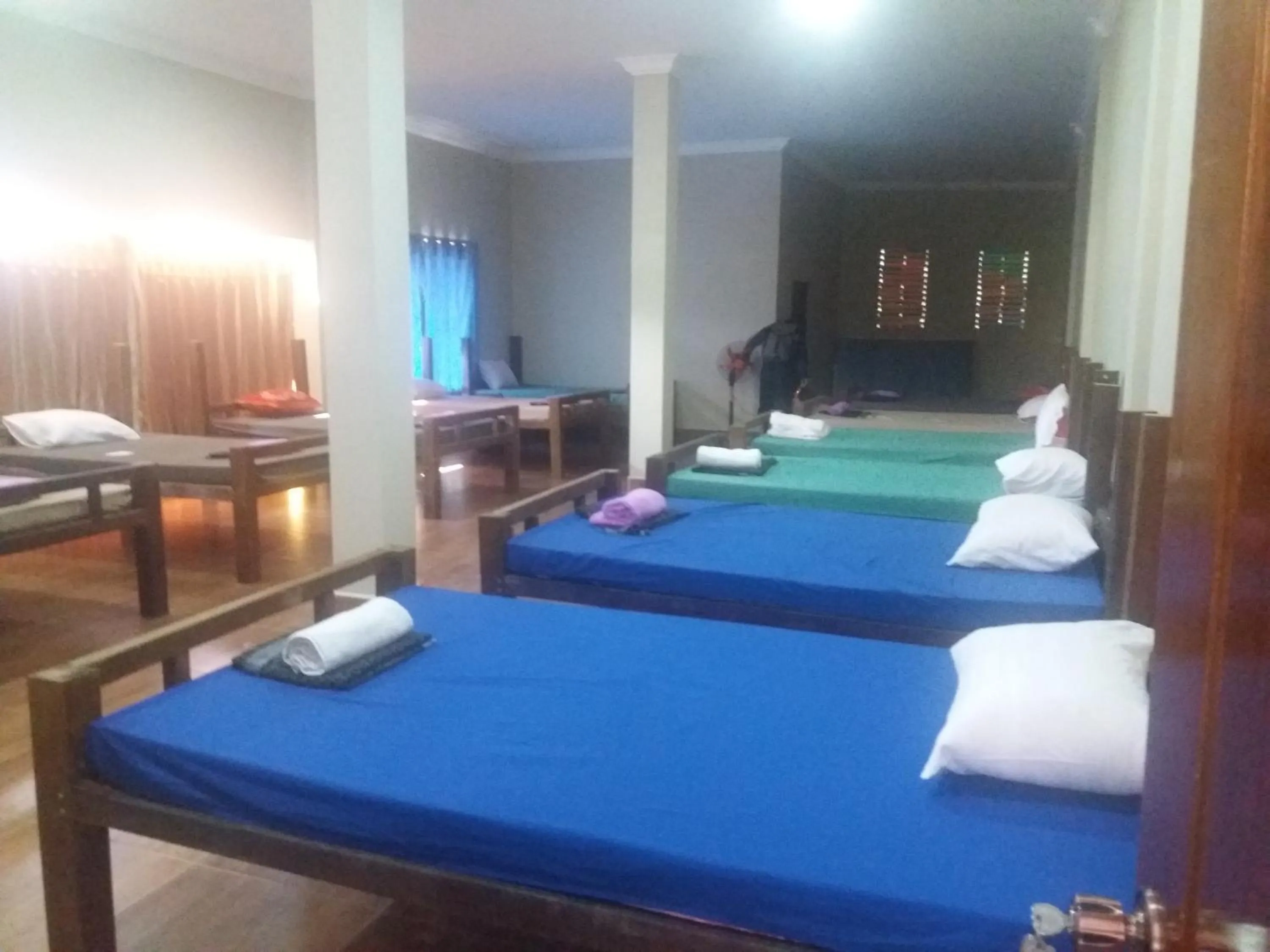 Bedroom, Bed in Blue Diamond Hostel