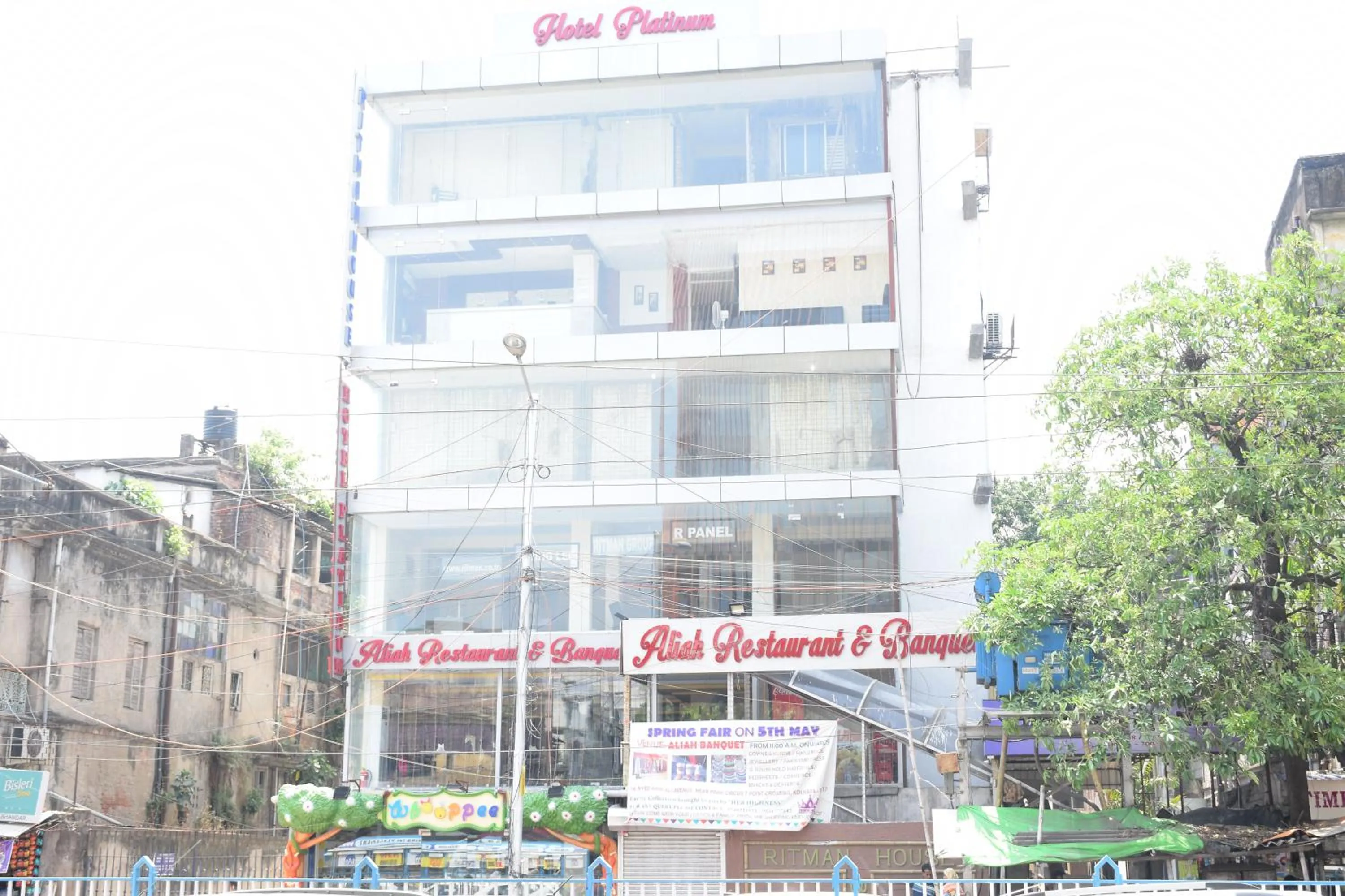 Property building in Hotel Platinum