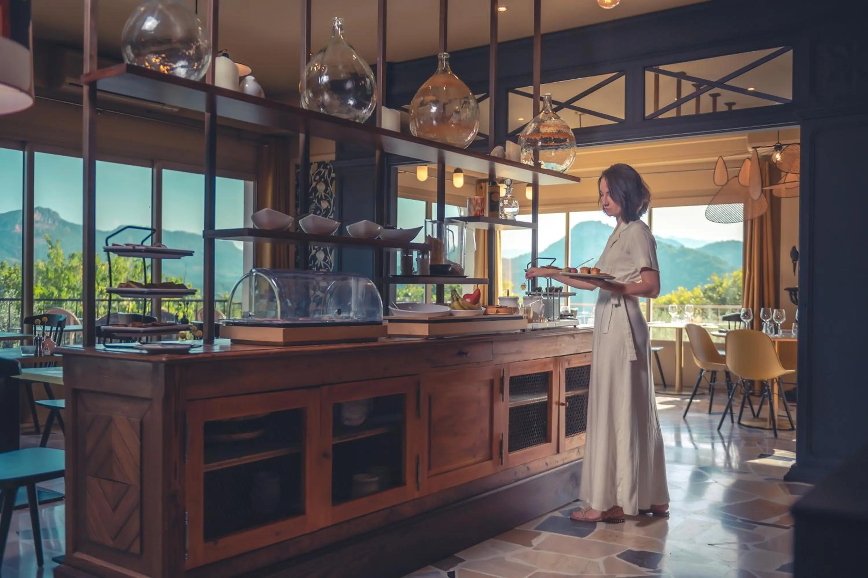 Breakfast in Logis Hôtel Restaurant Le Plantevin