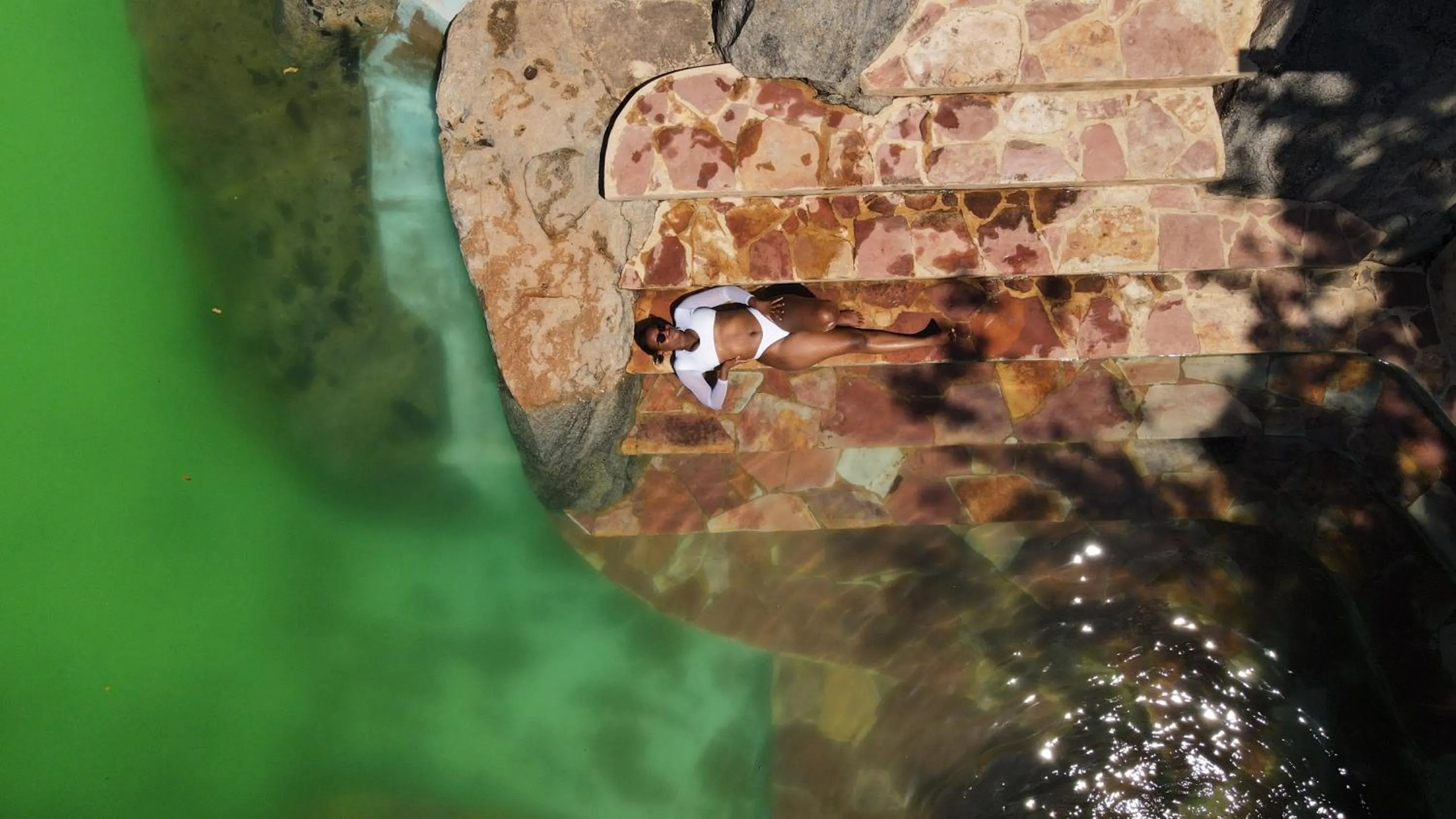Swimming pool in Wag Hill Lodge & Spa