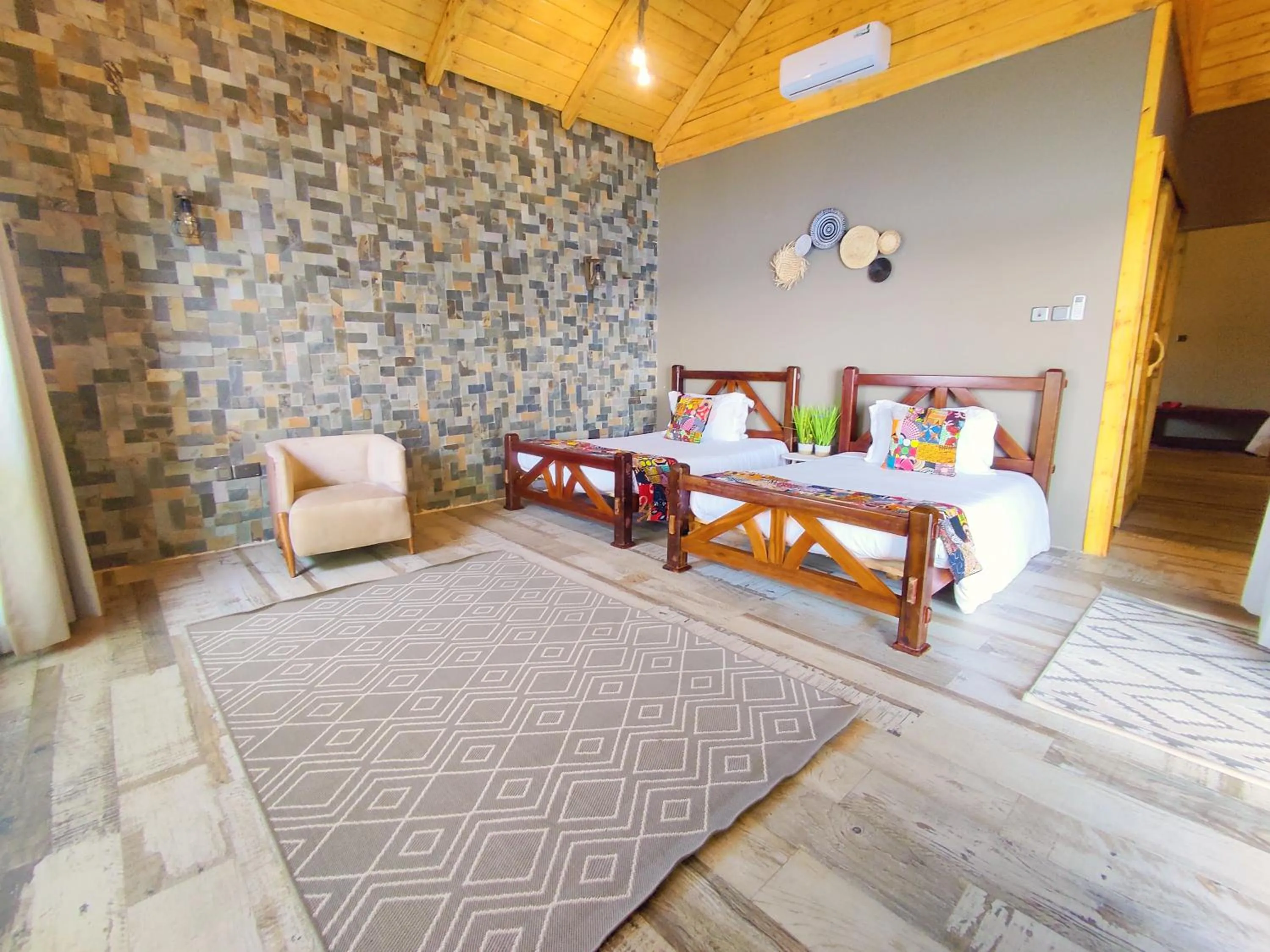 Bed in Wag Hill Lodge & Spa