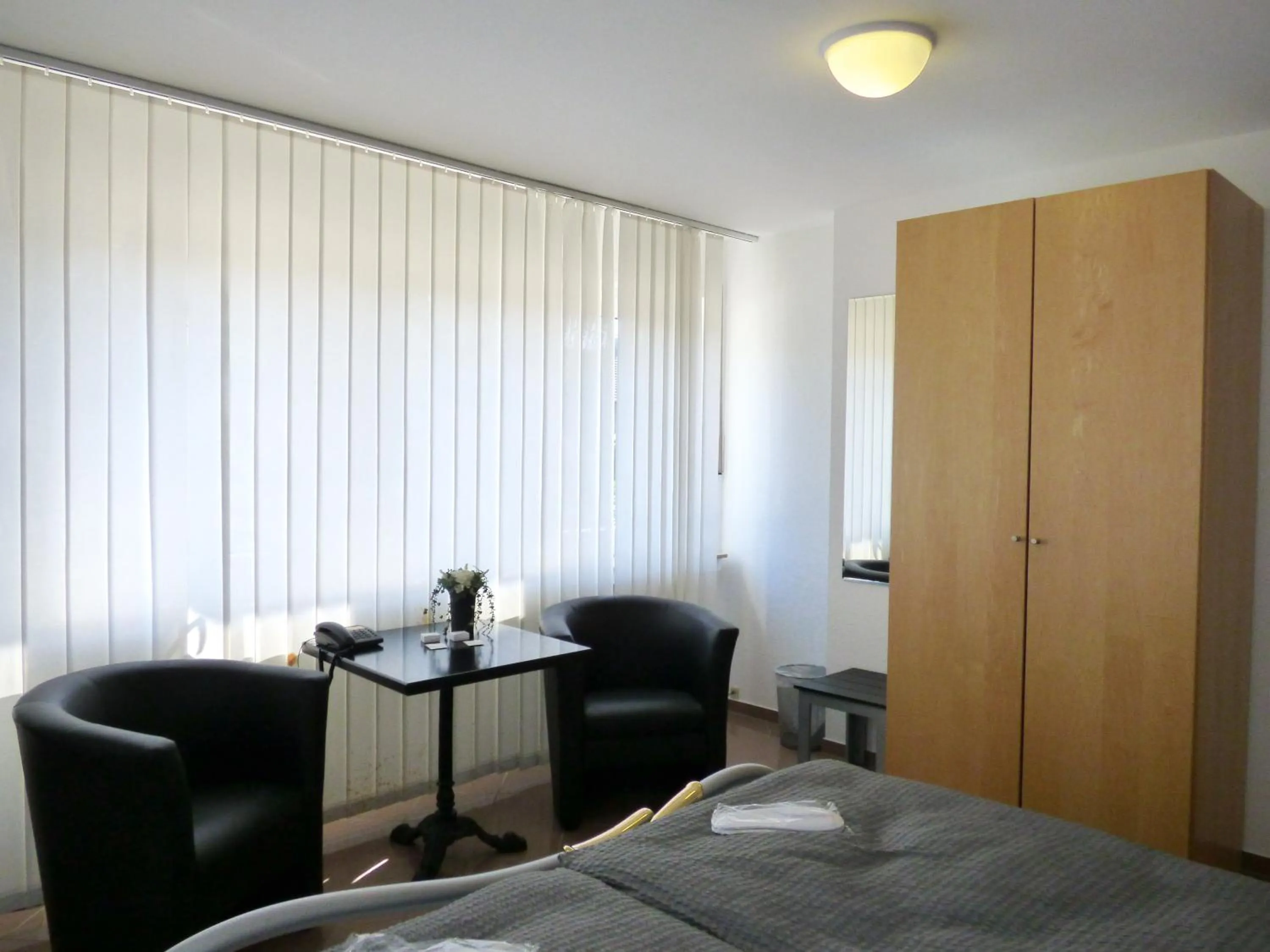 Photo of the whole room in Hotel Alt Büttgen