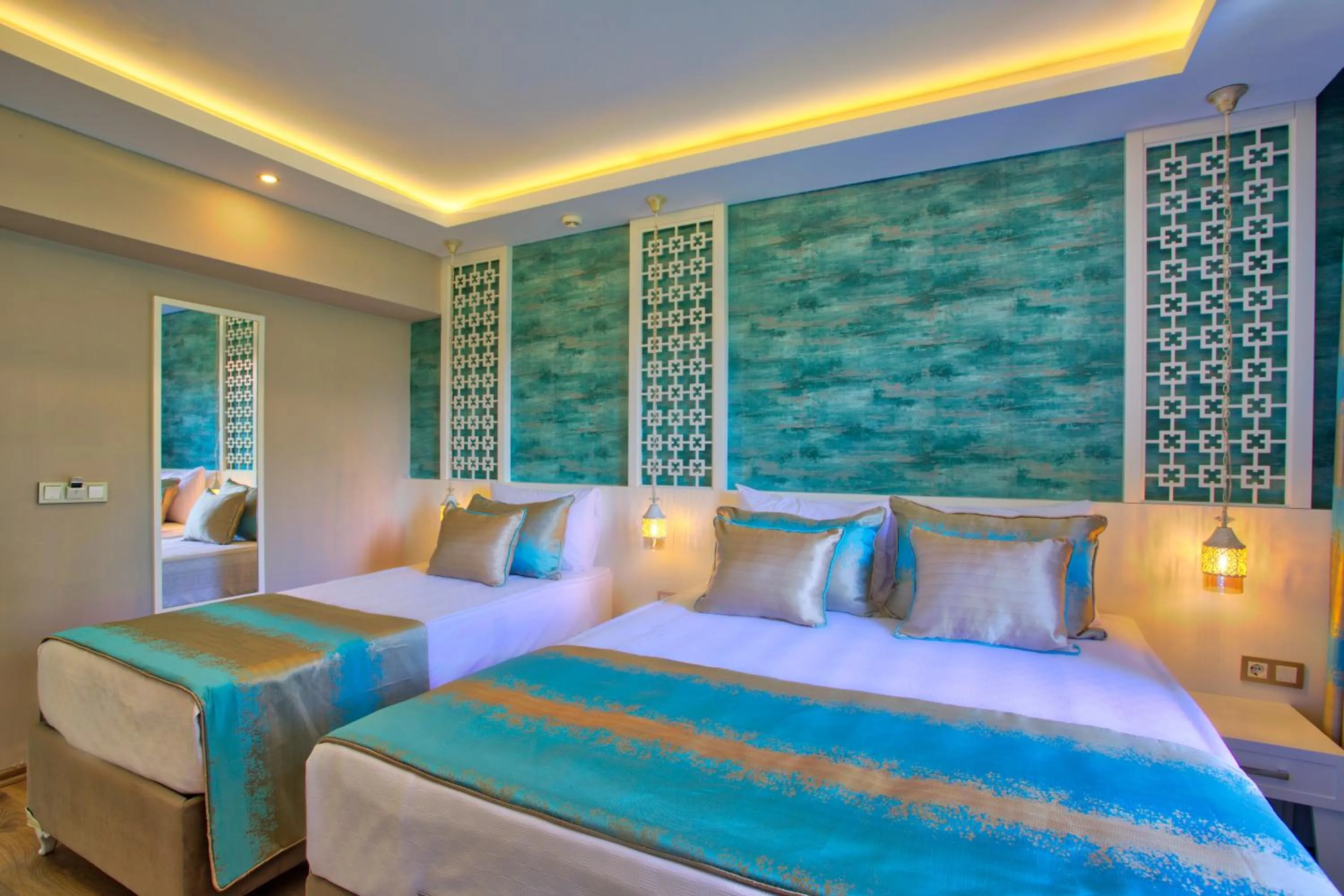 Bed in Route Hotel Kaleici - Adult Only (12+)