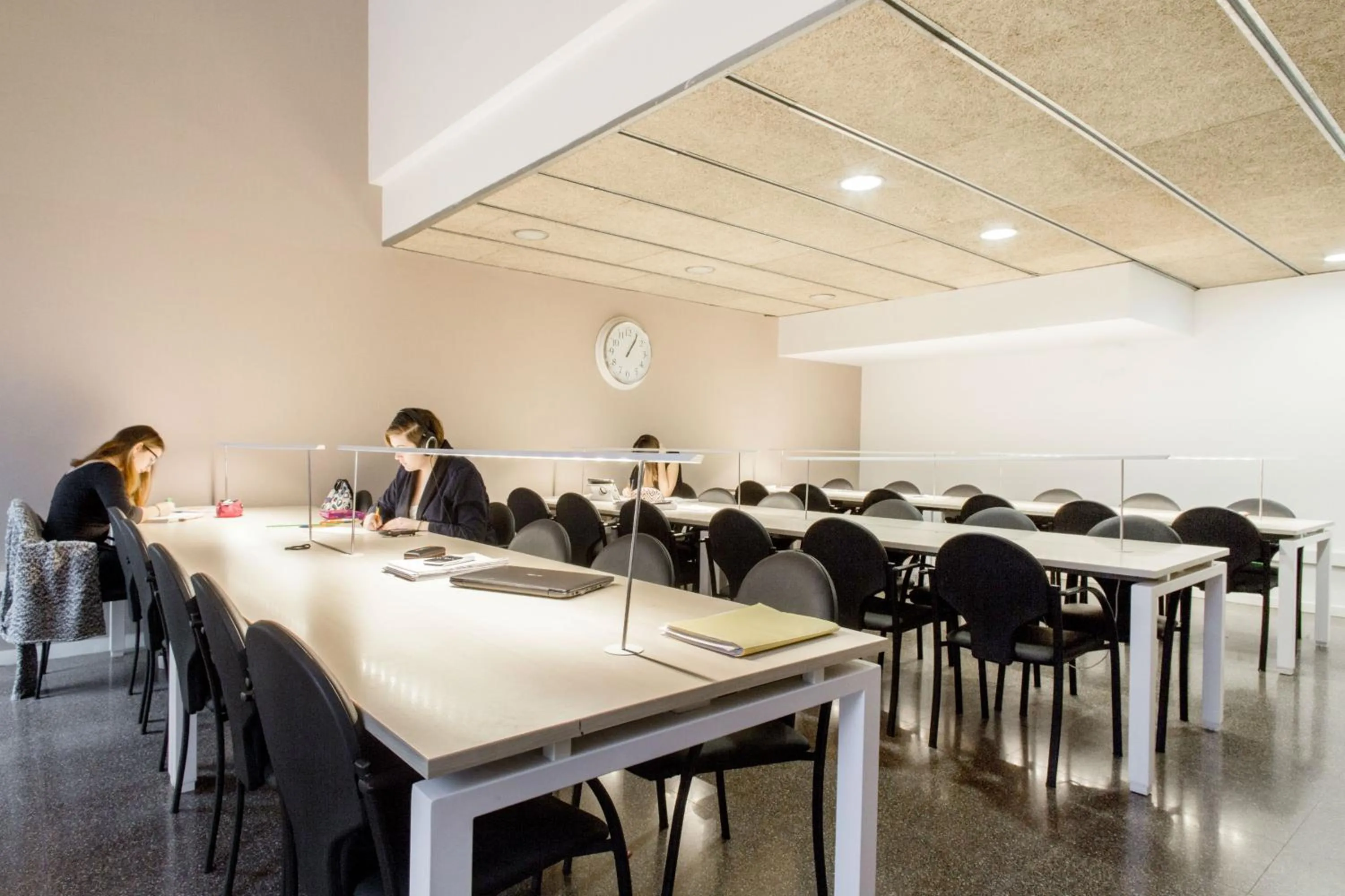 Business facilities in Residencia Universitaria Resa La Ciutadella