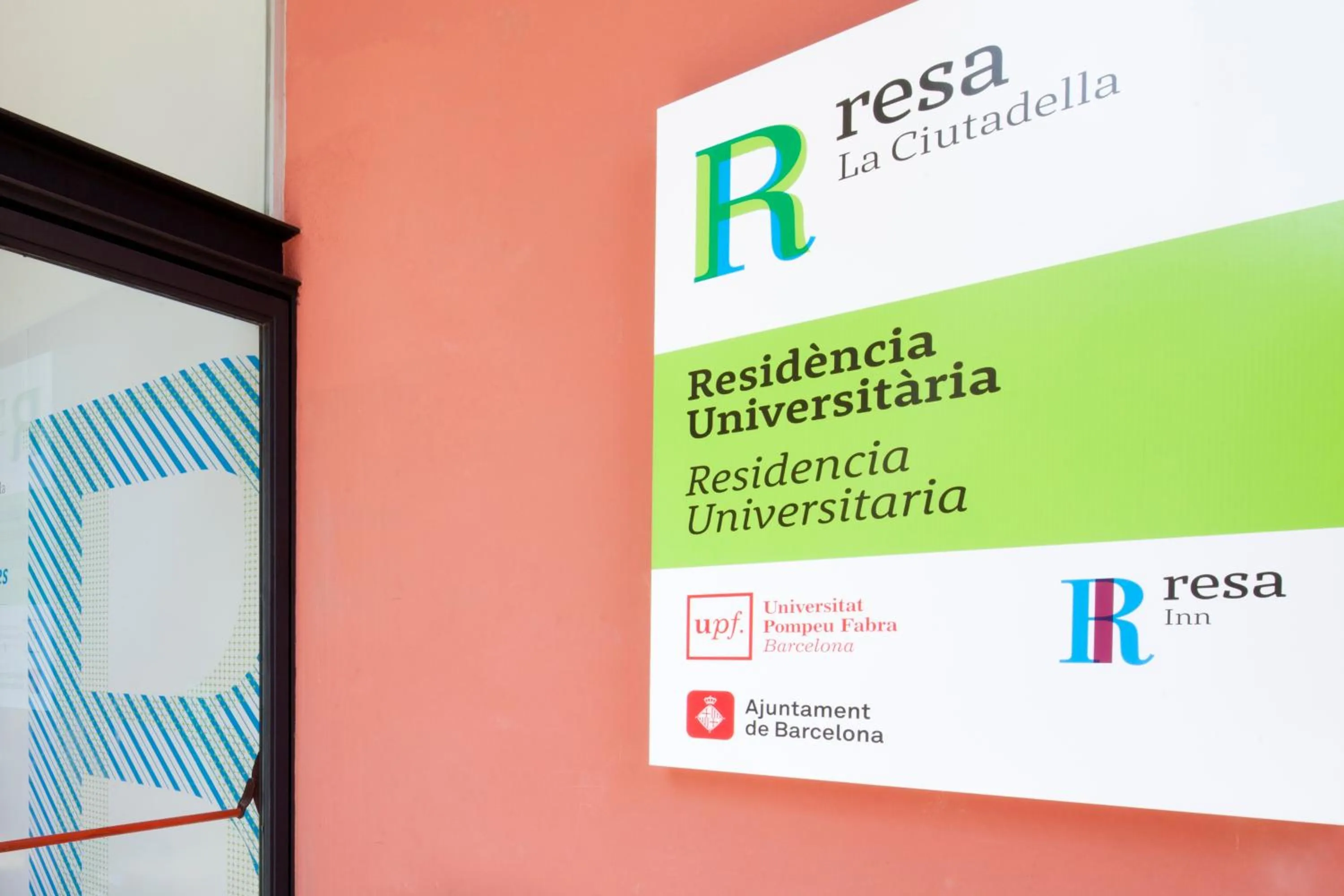 Facade/entrance in Residencia Universitaria Resa La Ciutadella