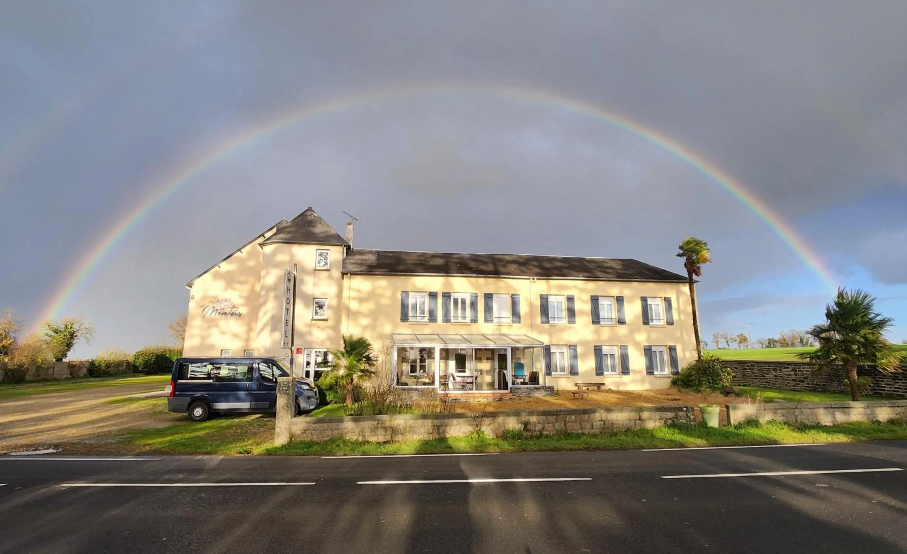 Contact Hotel Les Montois