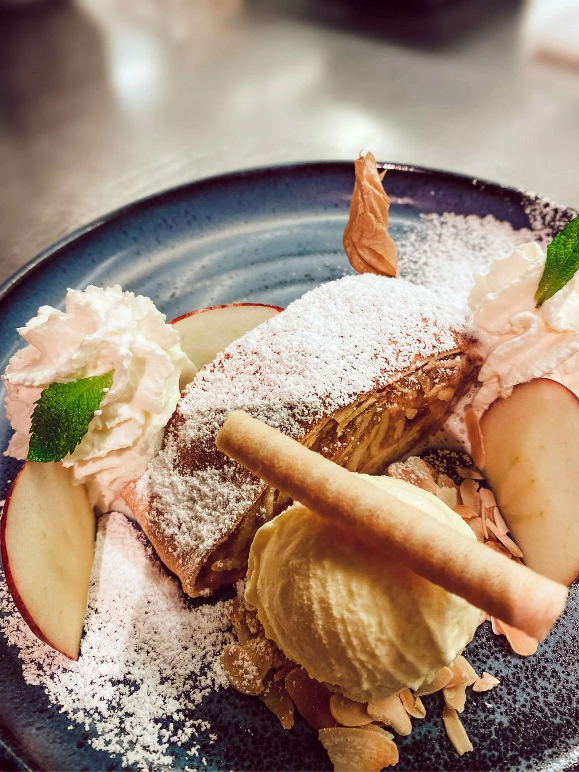 Restaurant/places to eat in Landgasthof Schwarzberg