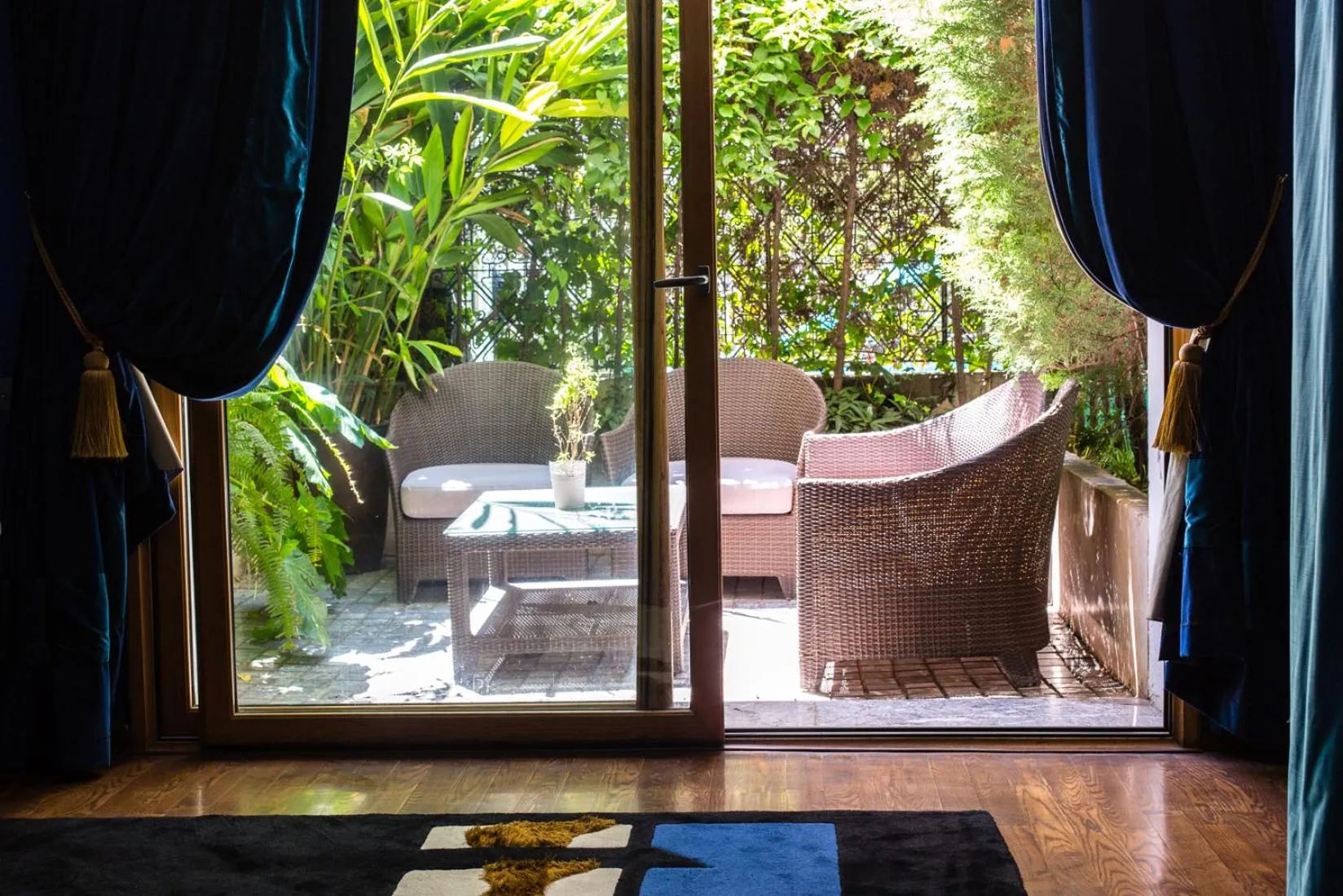 Patio in Hôtel particulier Le DOGE - Relais & Châteaux