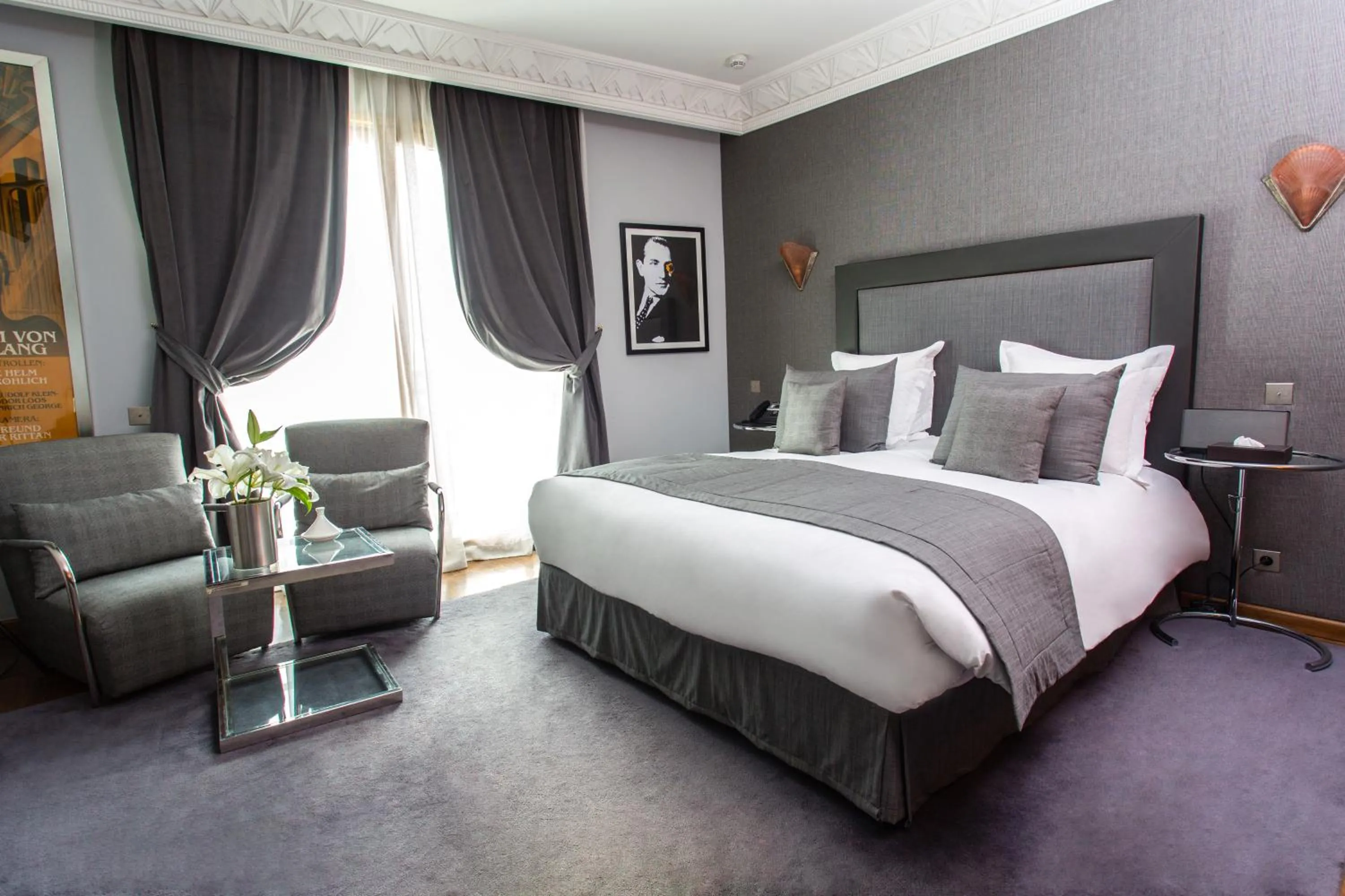 Bedroom, Bed in Hôtel particulier Le DOGE - Relais & Châteaux