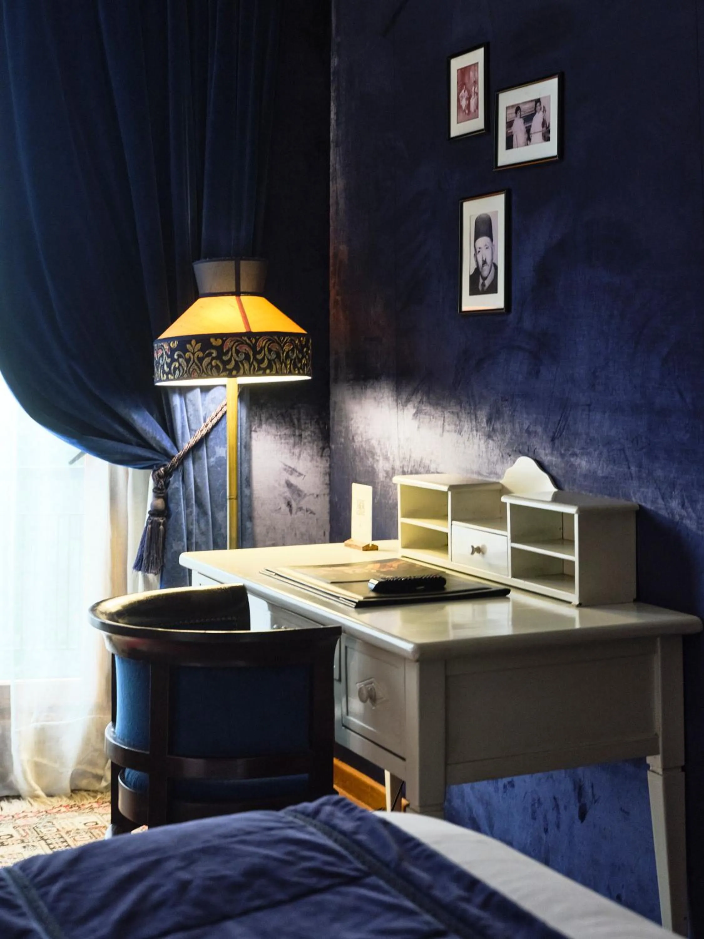 Bed in Hôtel particulier Le DOGE - Relais & Châteaux