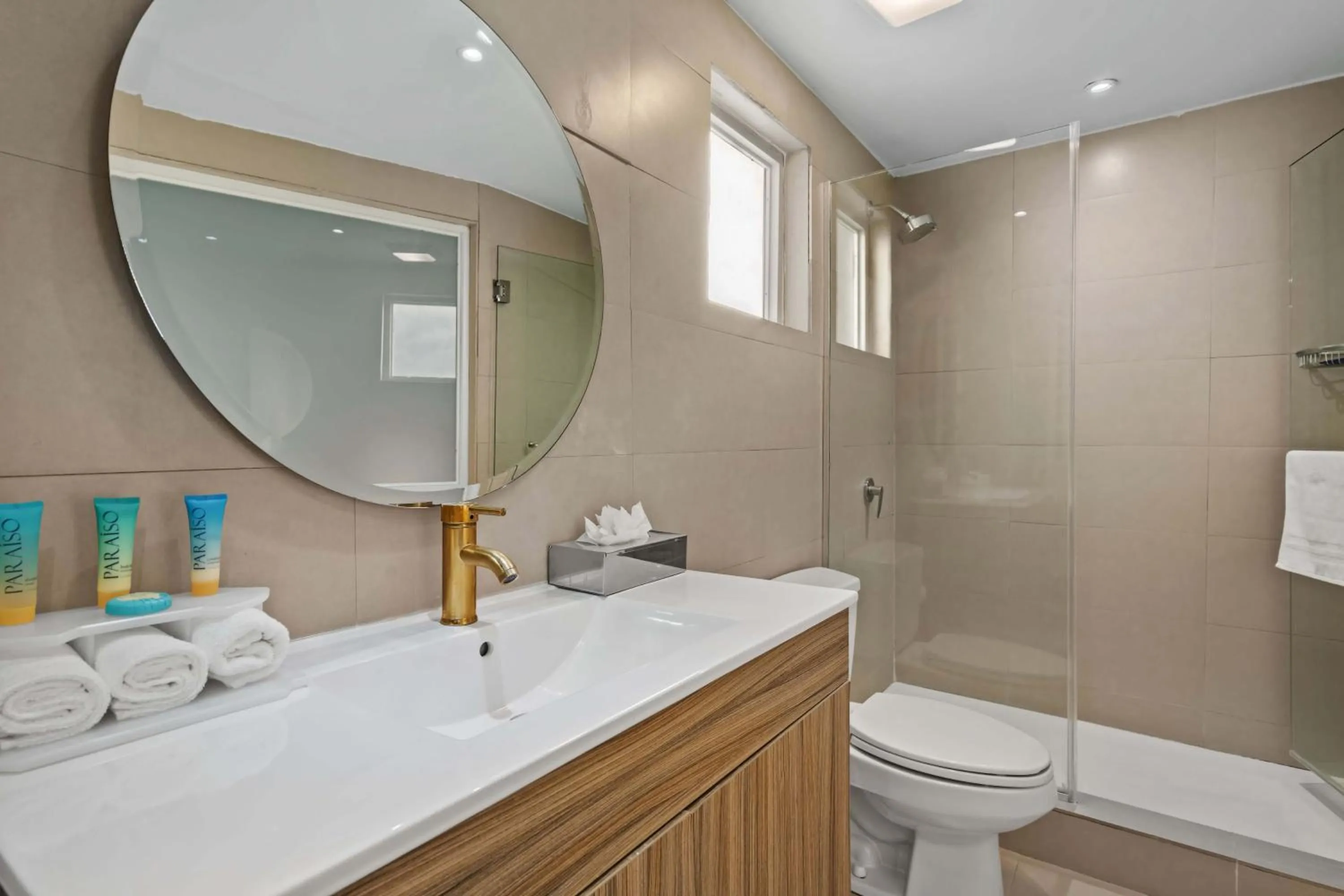 Shower in Abitta Boutique Hotel, Ascend Hotel Collection