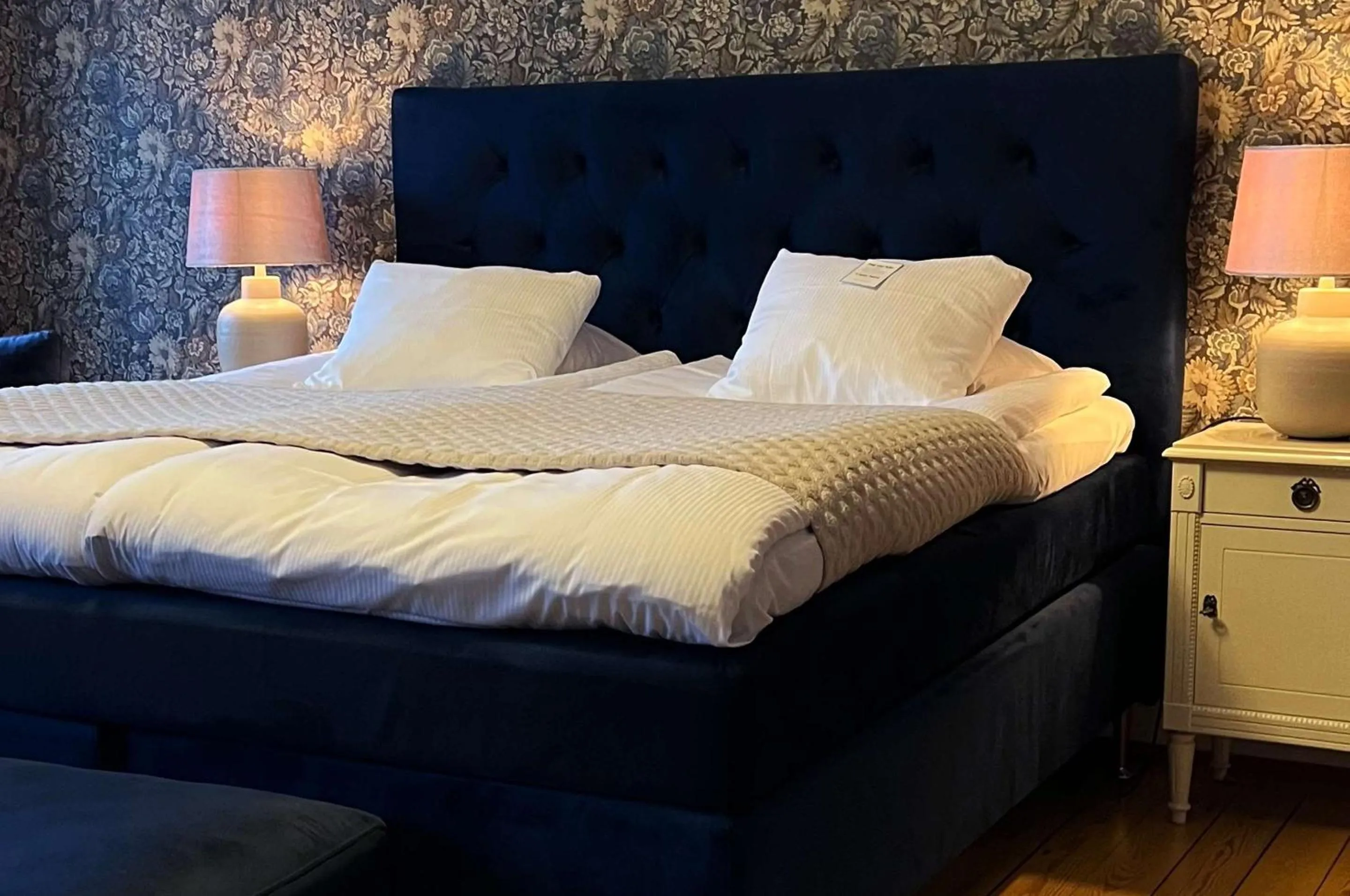 Bedroom, Bed in Best Western Motala Stadshotell