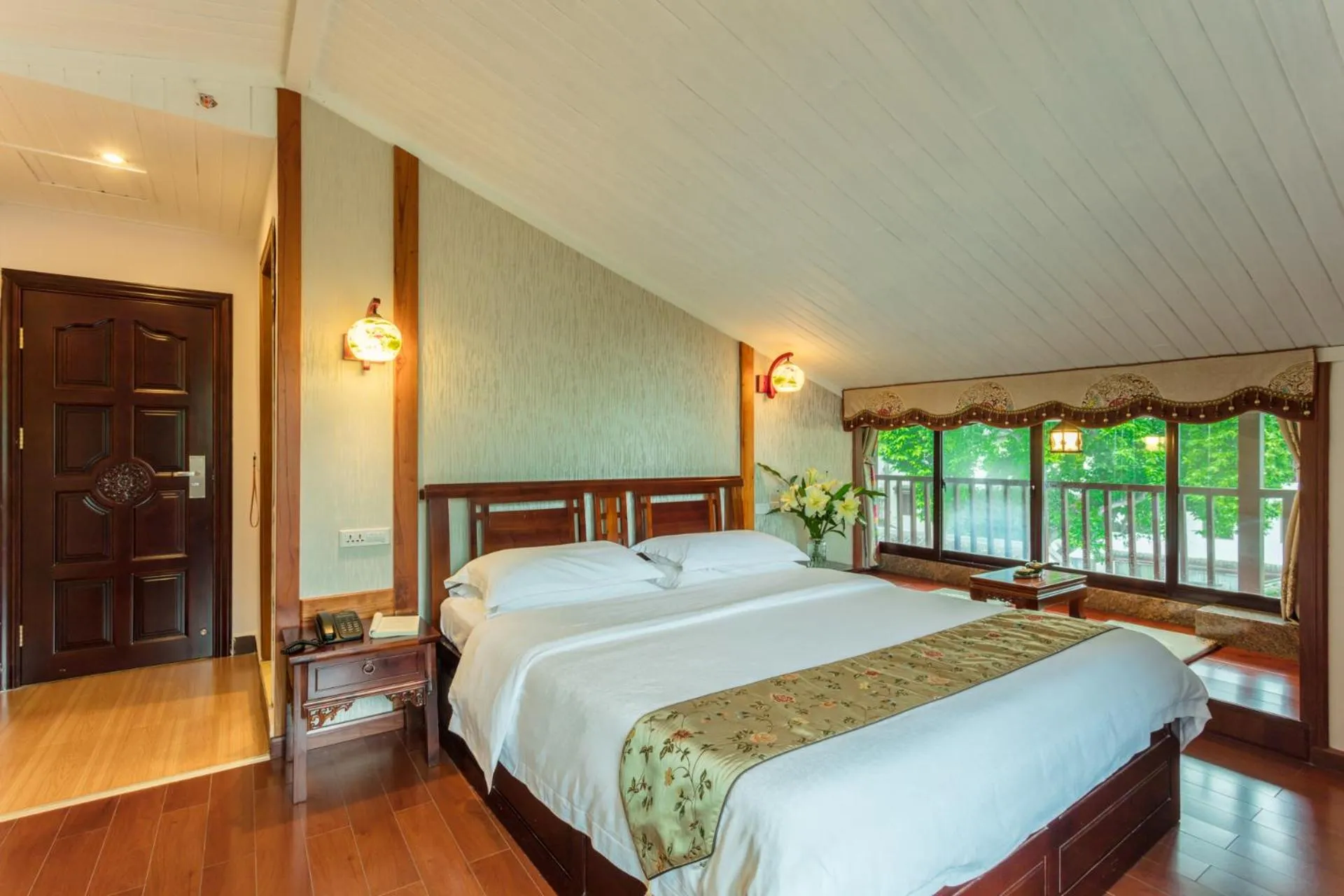 bunk bed, Bed in Yangshuo River View Hotel