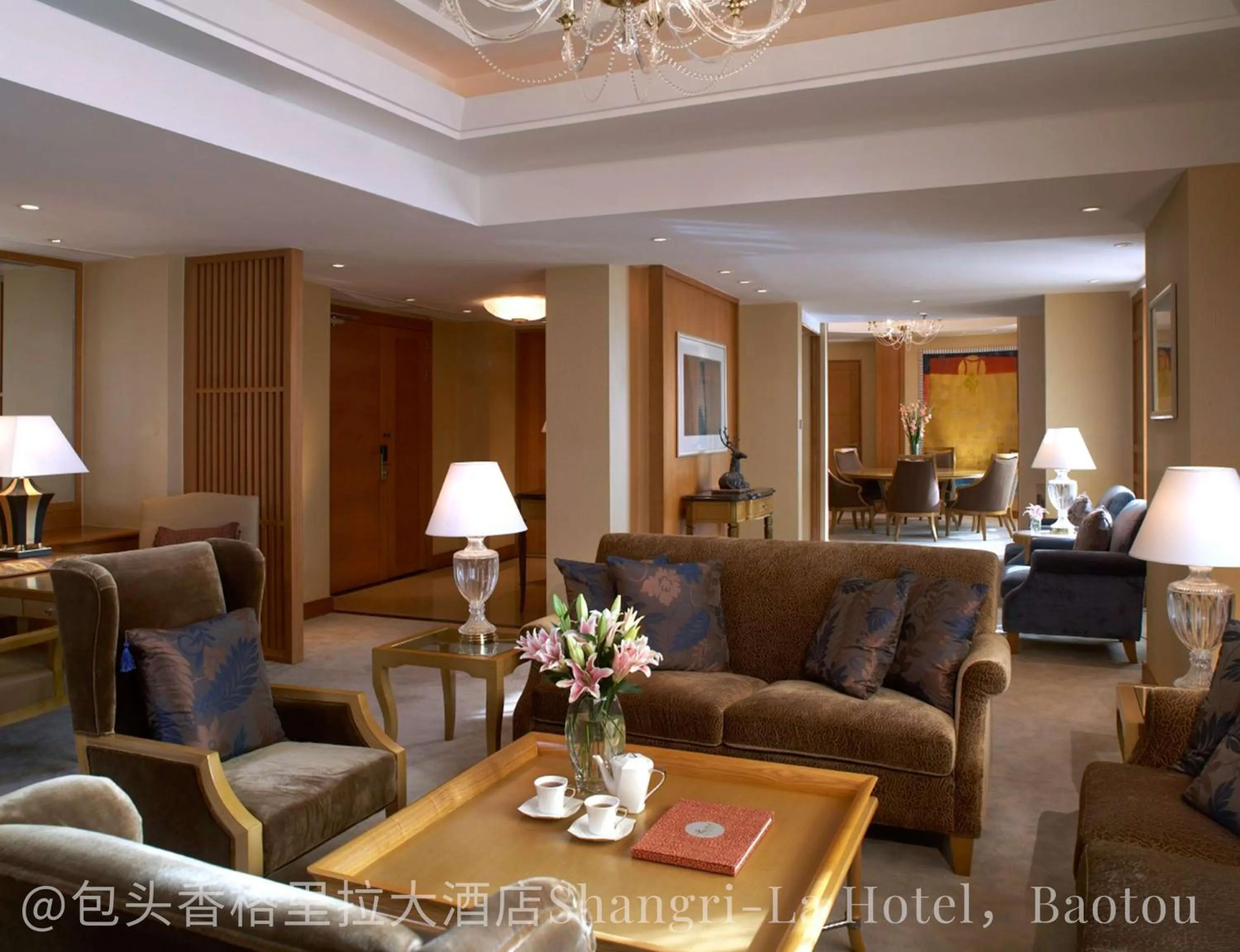 Photo of the whole room in Shangri-La Baotou