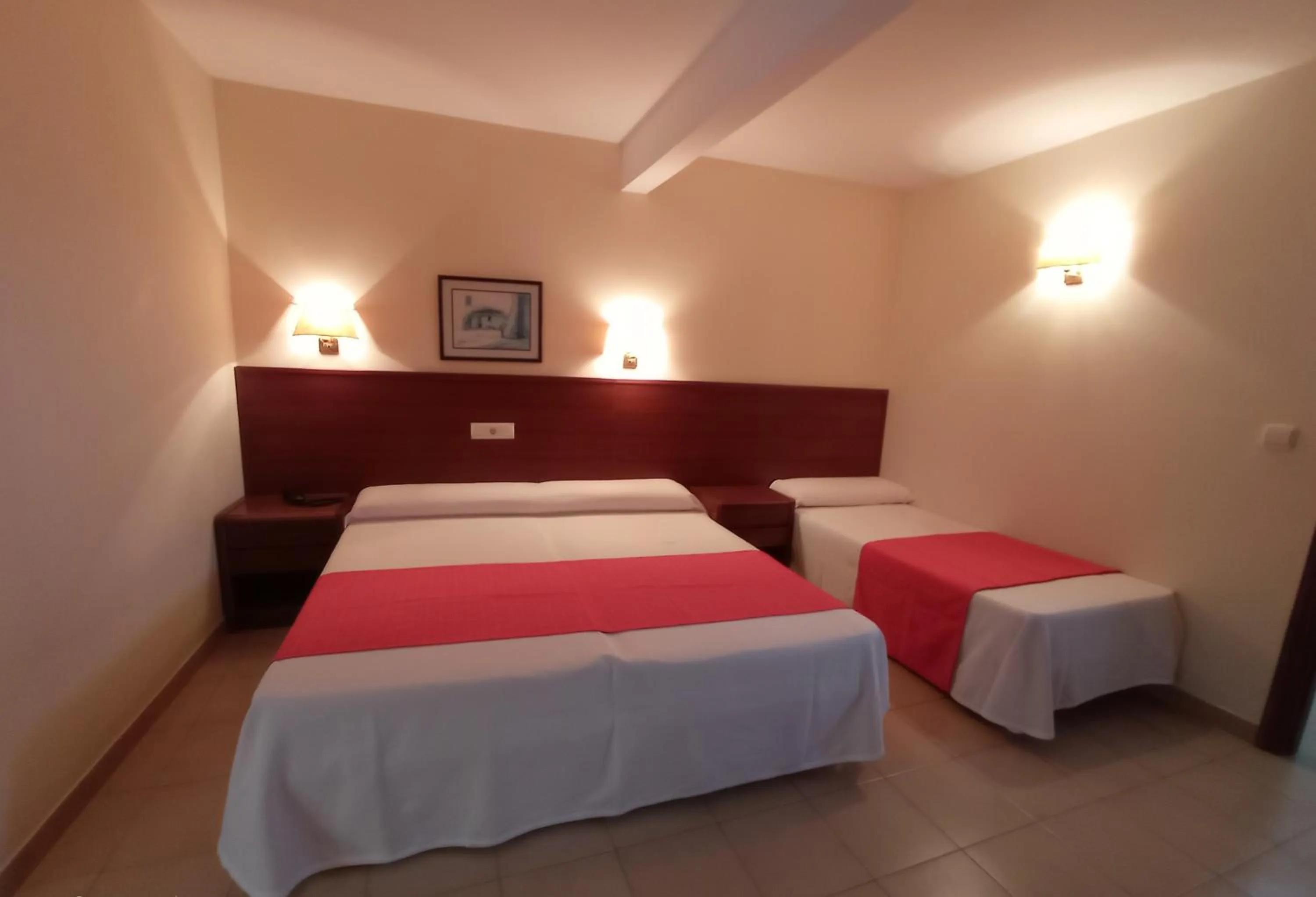 Bedroom in Hotel Siroco