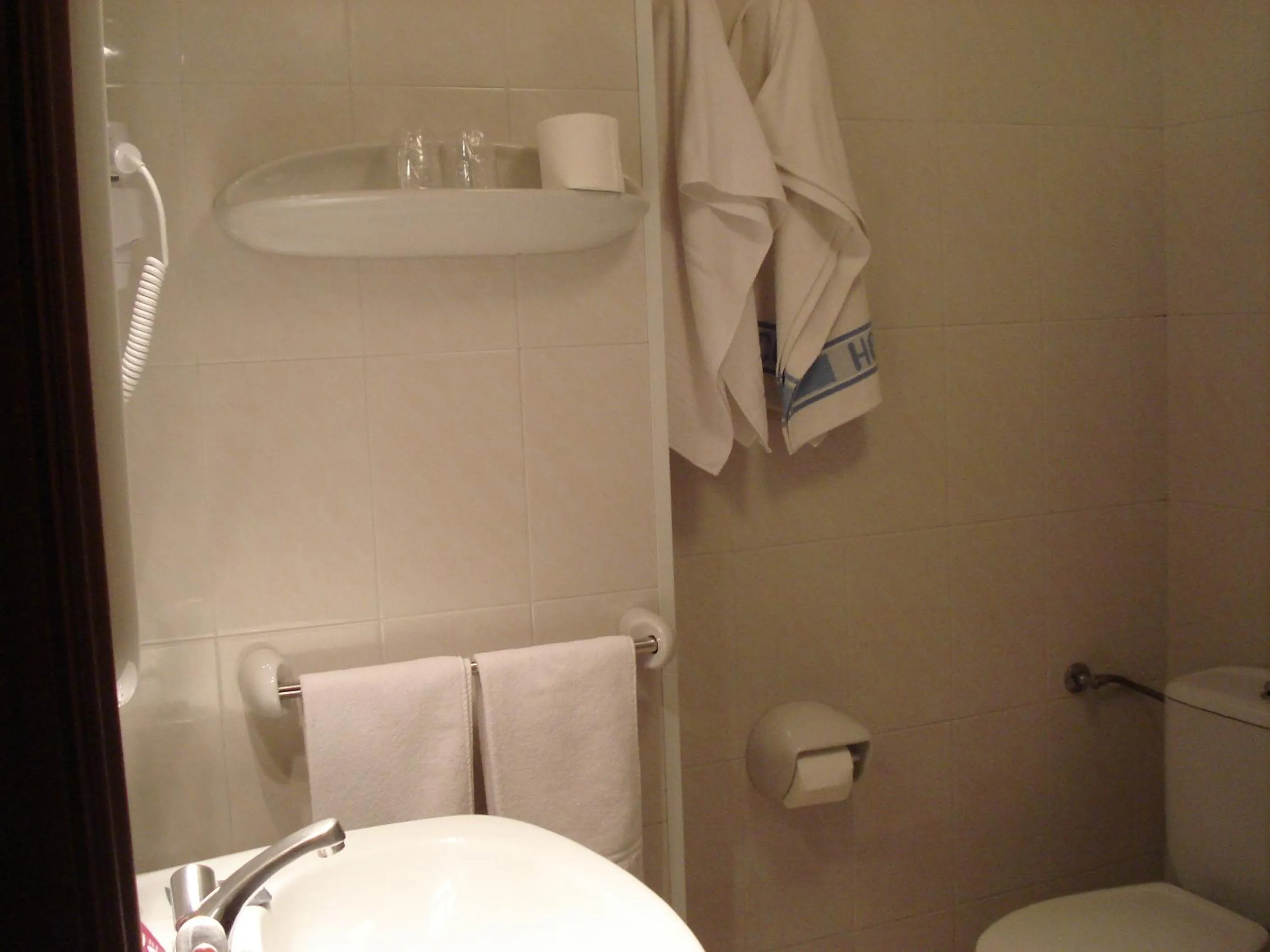 Bathroom in Hotel Siroco