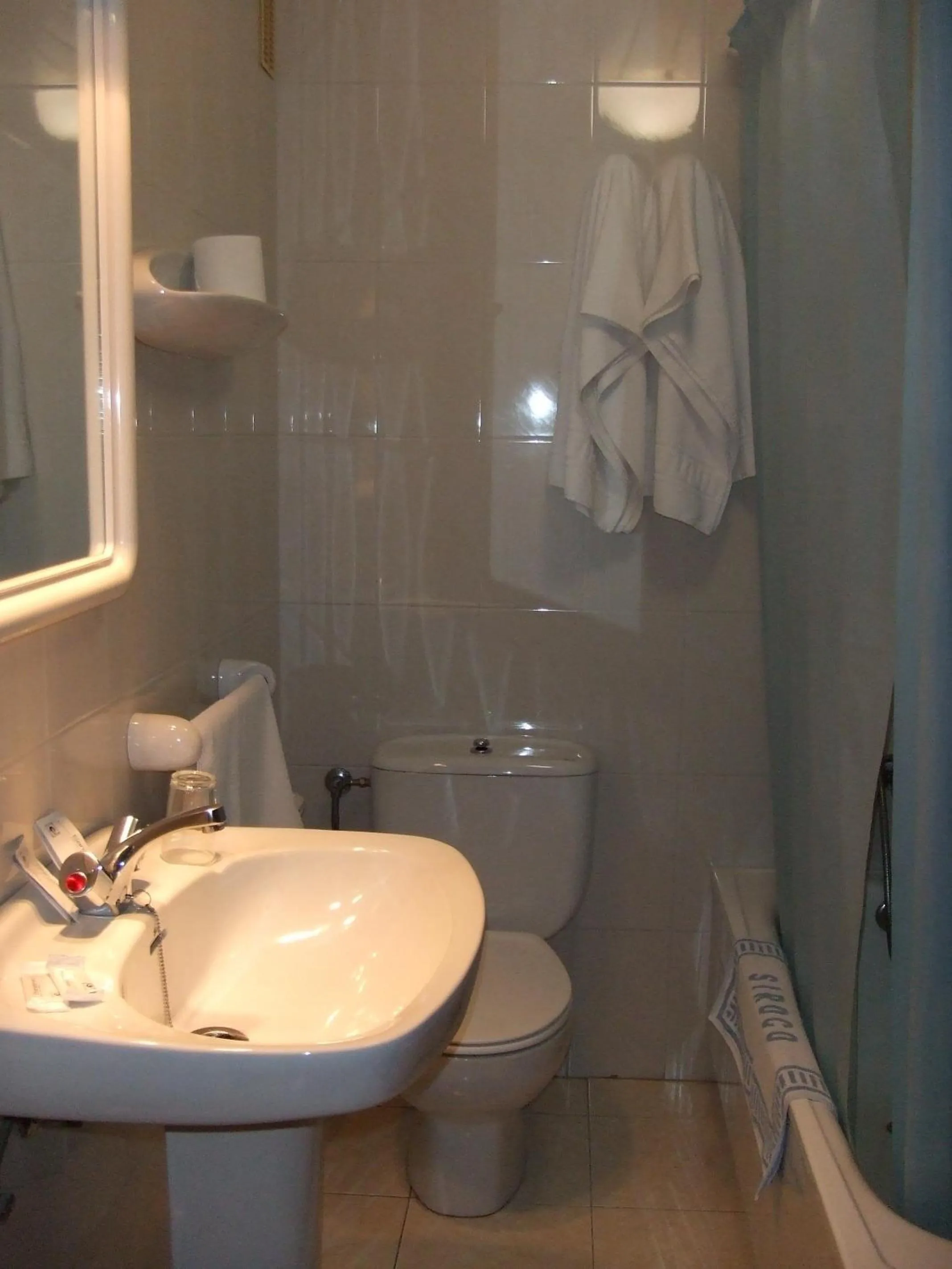 Bathroom in Hotel Siroco