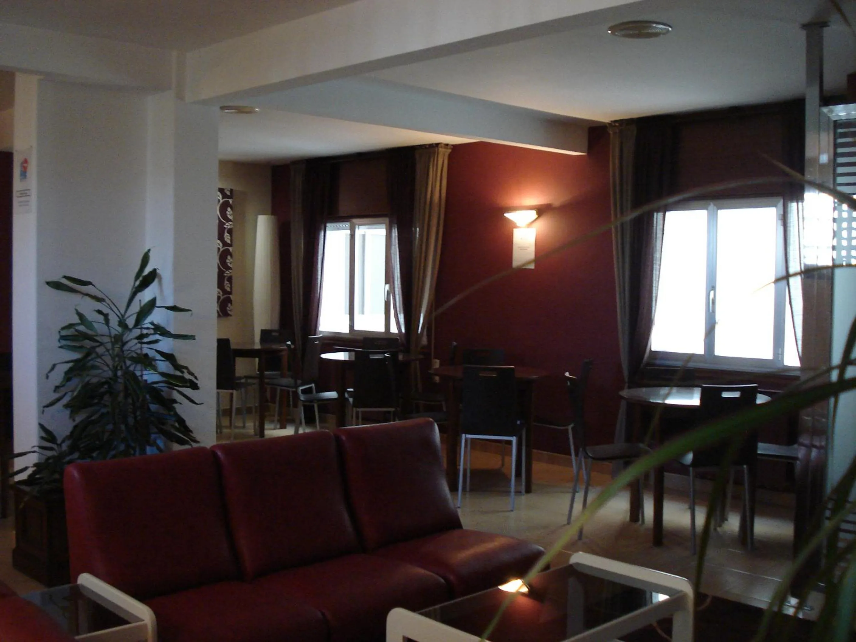 Communal lounge/ TV room in Hotel Siroco