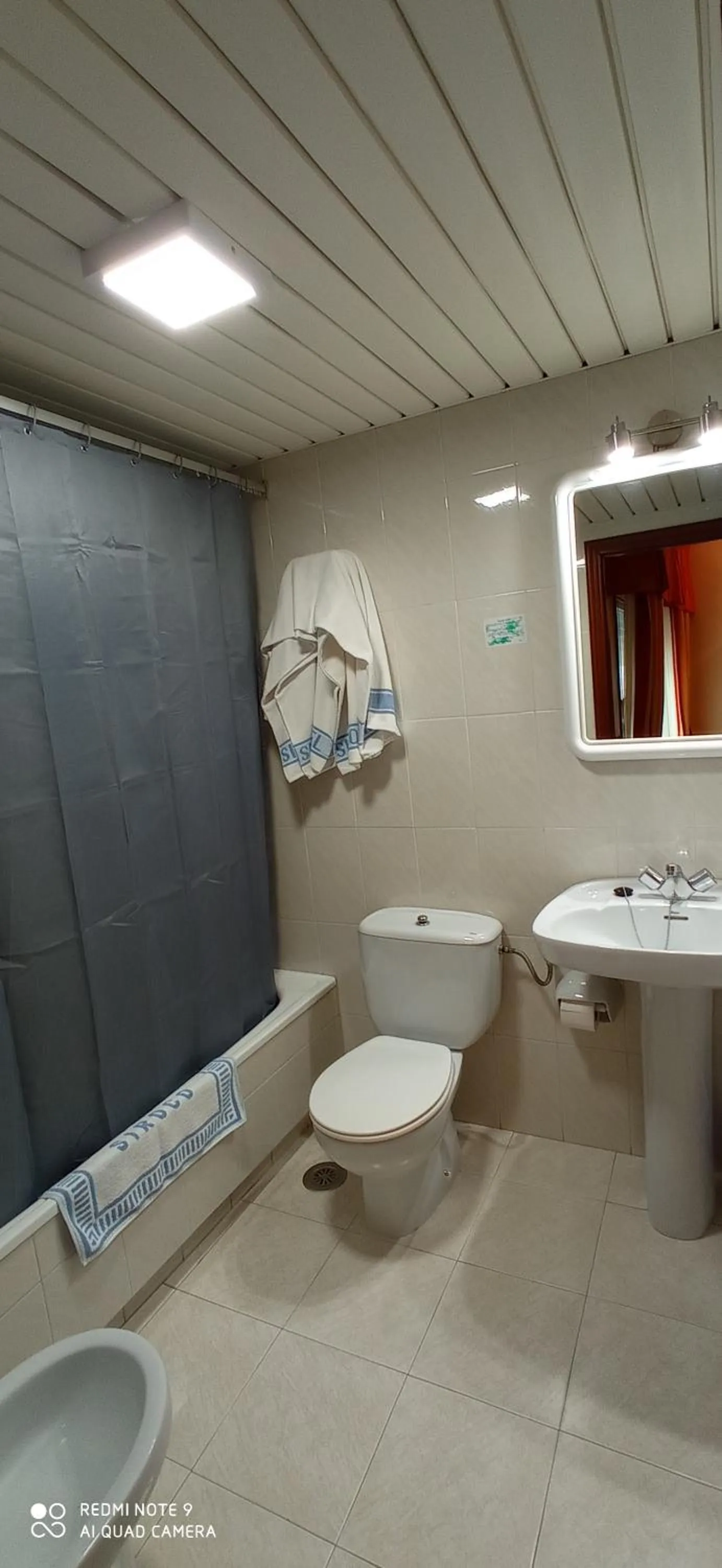 Bathroom in Hotel Siroco