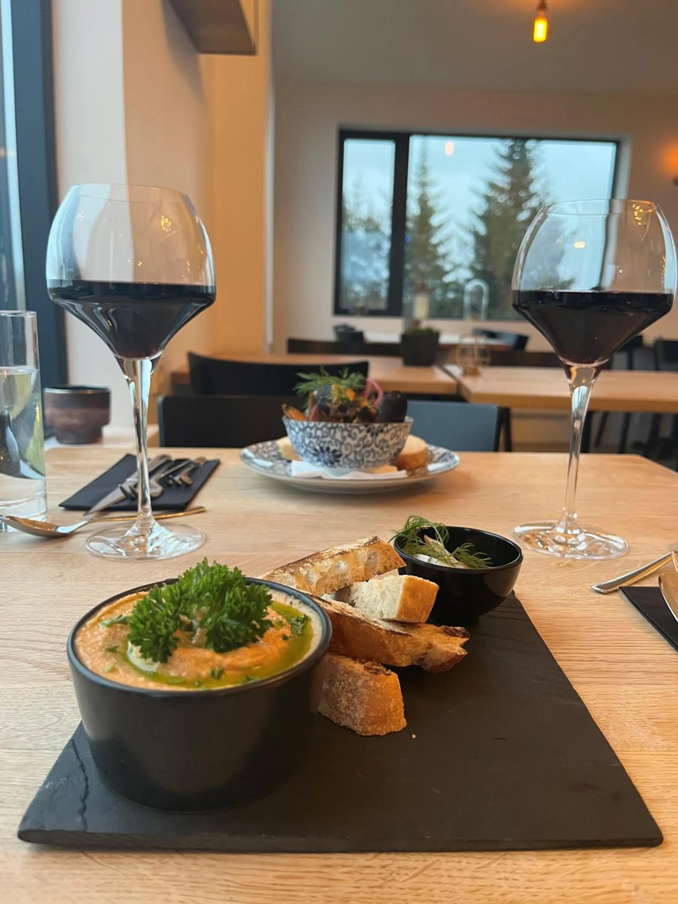 Food and drinks in Magma Hotel