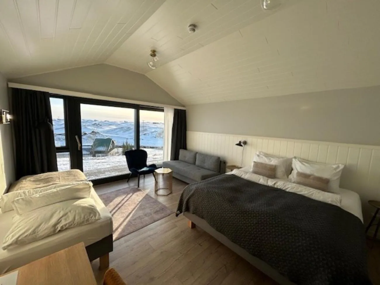 Bedroom, Bed in Magma Hotel