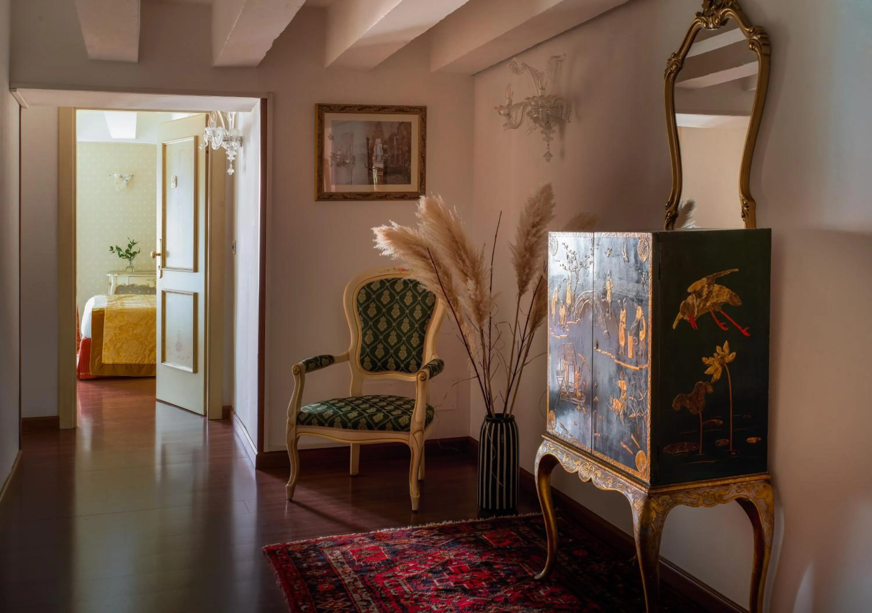 Decorative detail in Hotel La Residenza