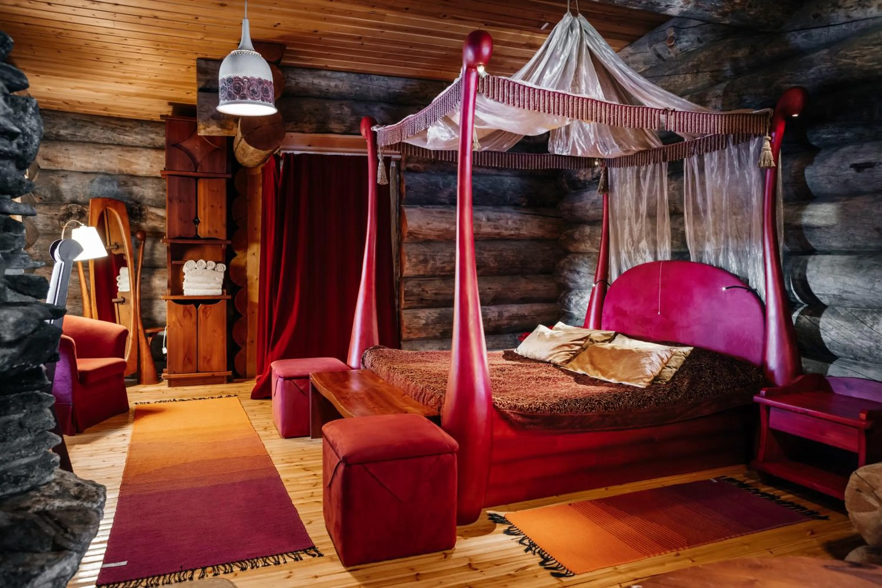 Bed in Kakslauttanen Arctic Resort - Igloos and Chalets