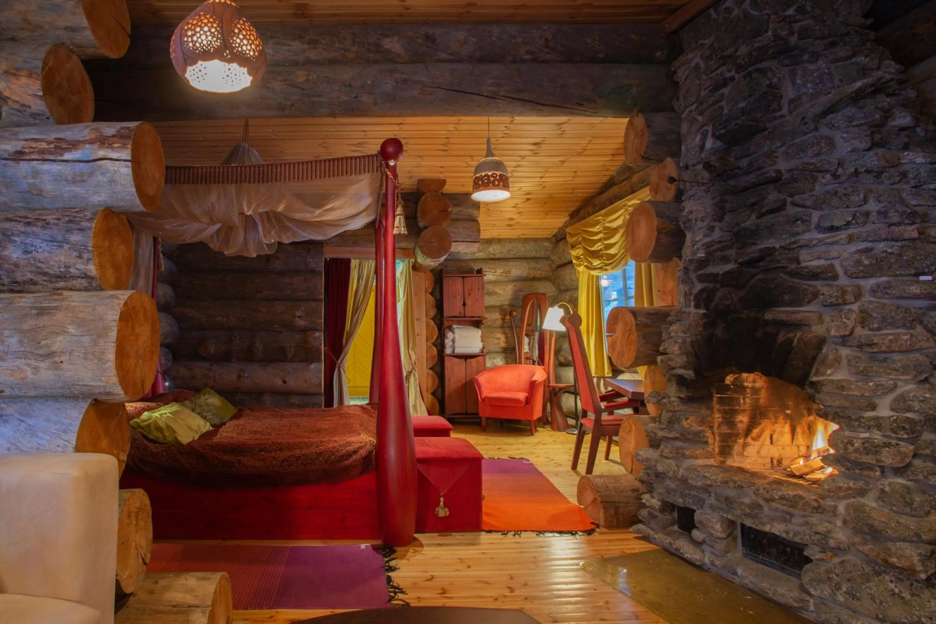 Bed in Kakslauttanen Arctic Resort - Igloos and Chalets