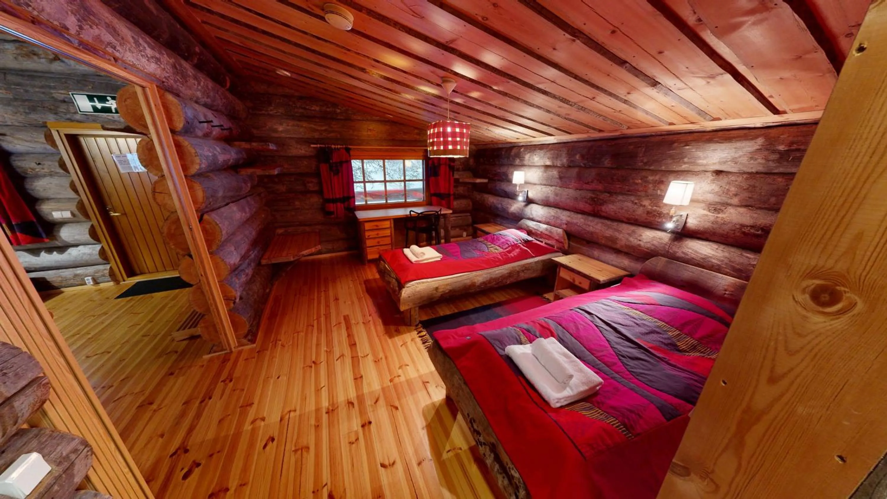 Bed in Kakslauttanen Arctic Resort - Igloos and Chalets