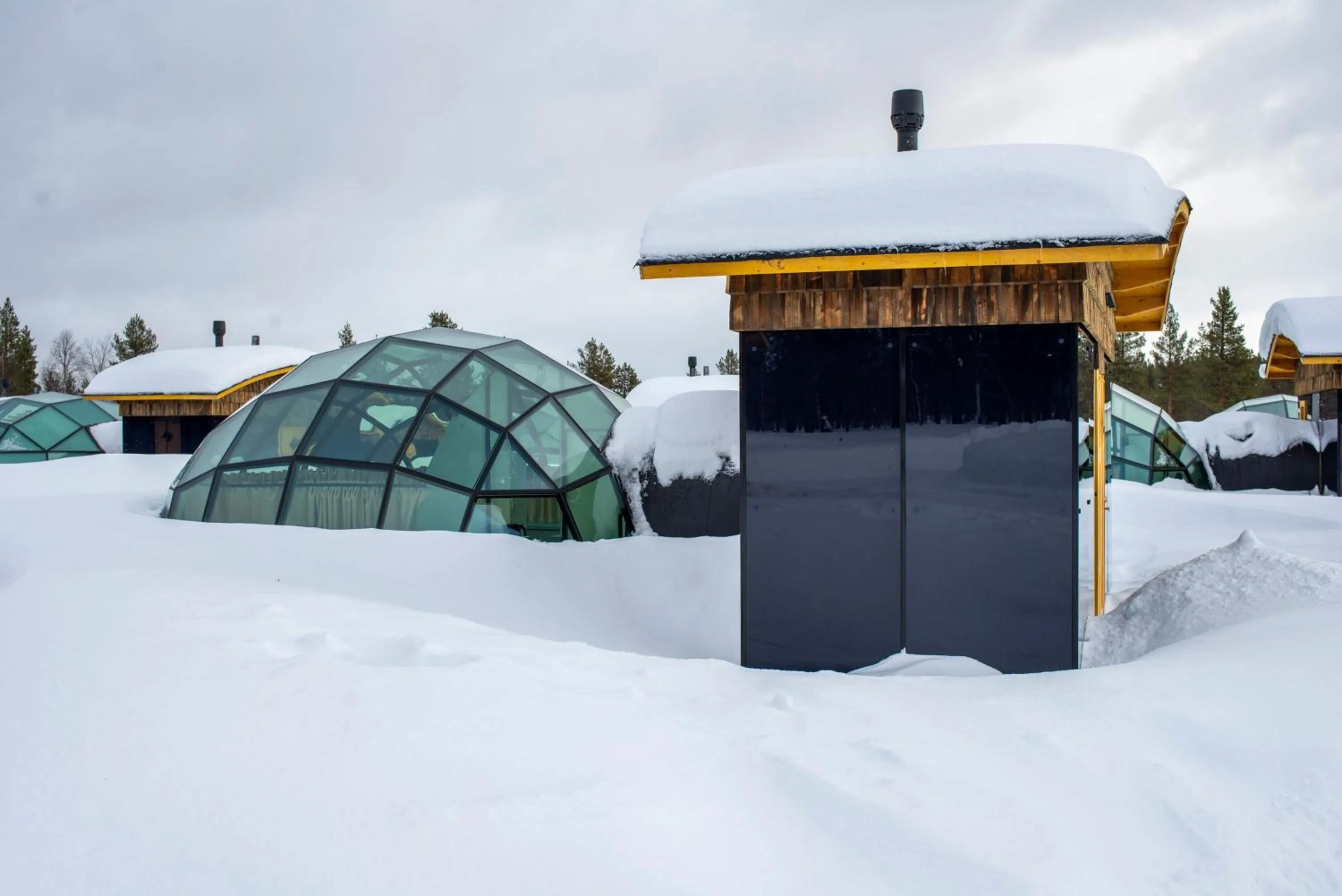 Property building in Kakslauttanen Arctic Resort - Igloos and Chalets