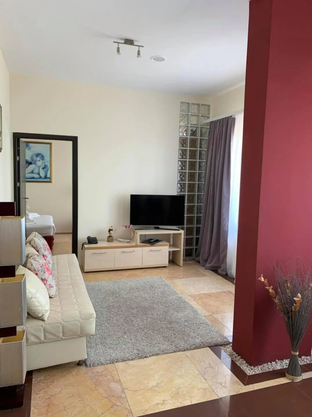 Photo of the whole room in Hotel Parc