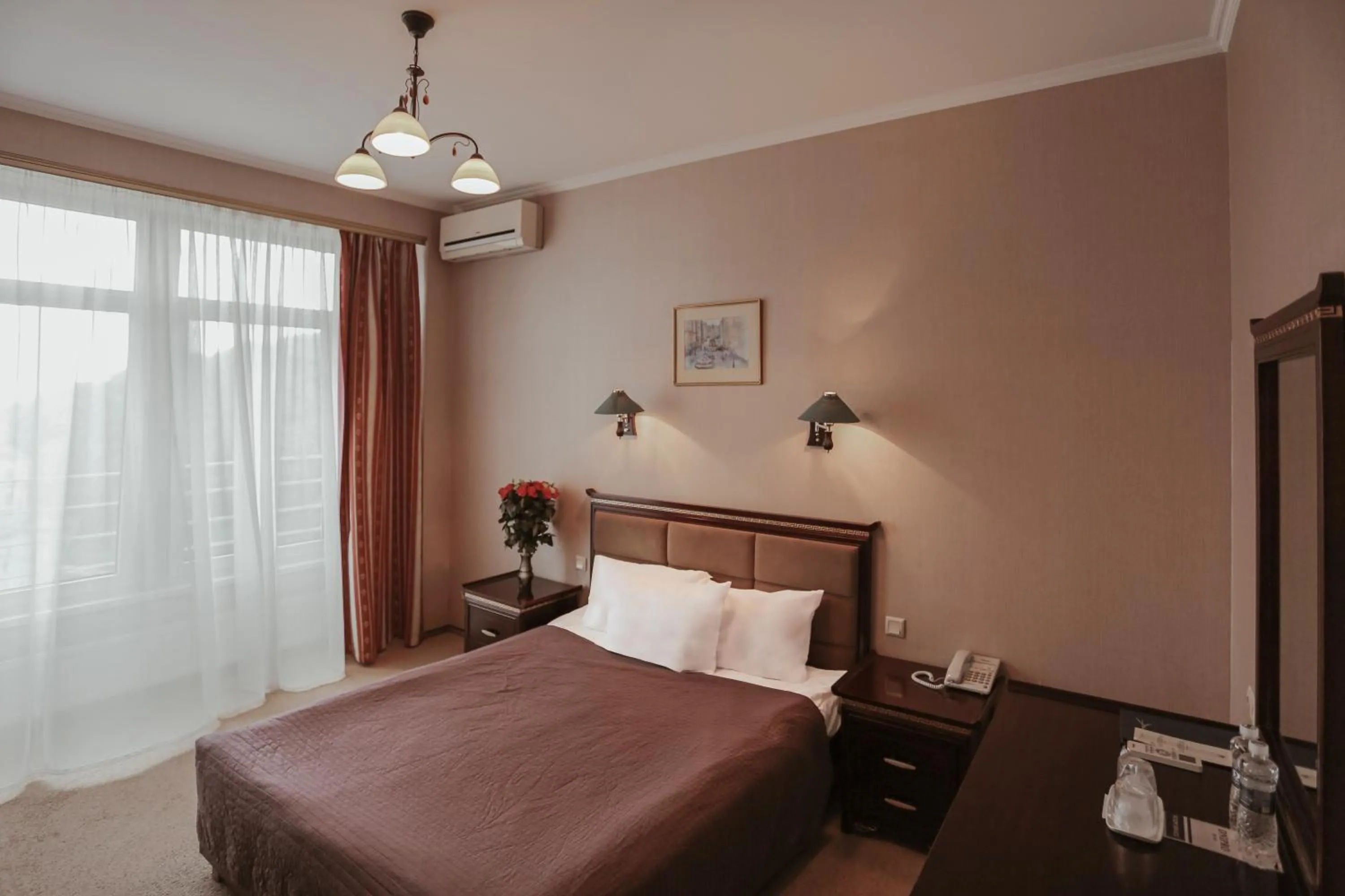 Bed in Готель Дніпро Dnipro Hotel