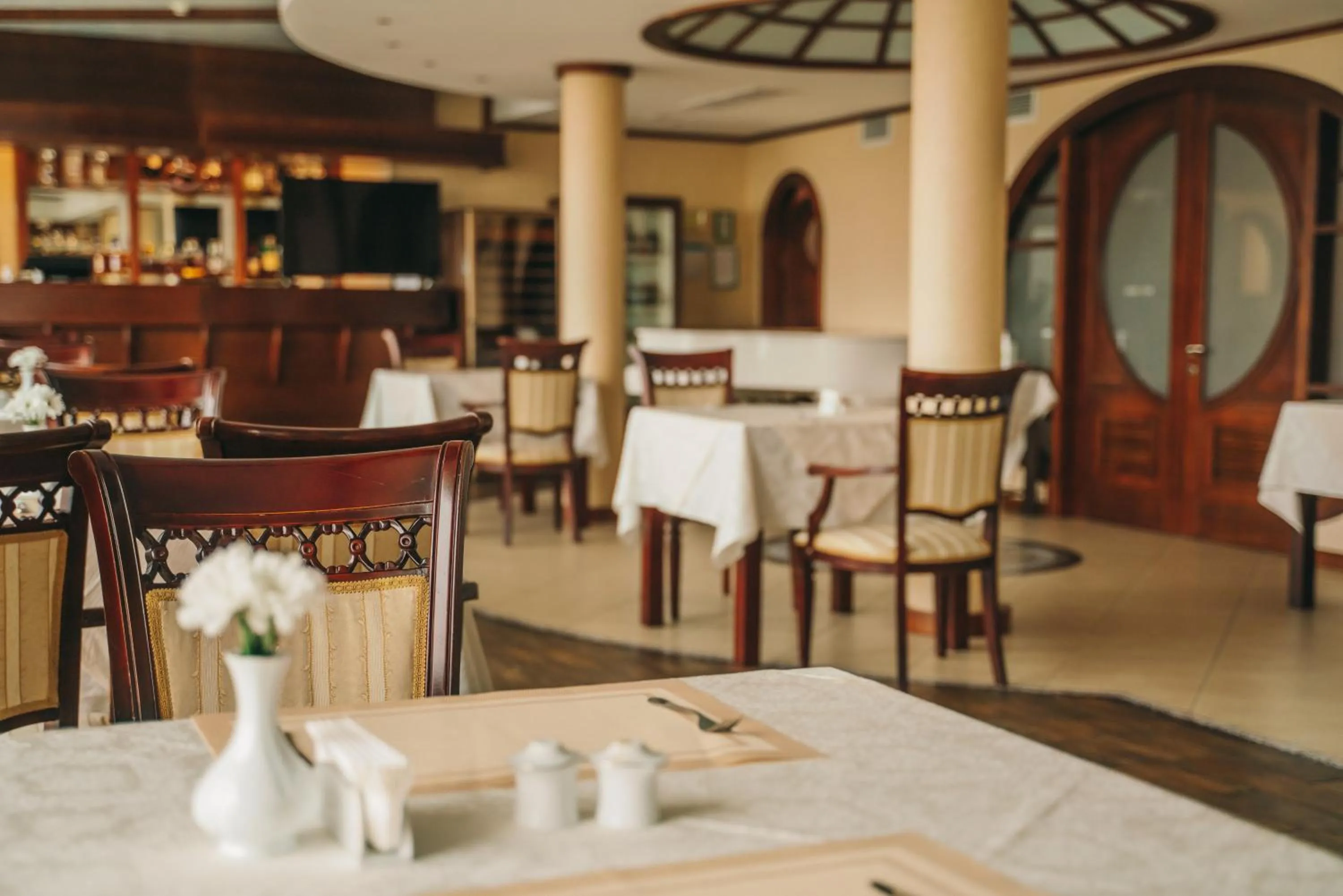 Restaurant/places to eat in Готель Дніпро Dnipro Hotel