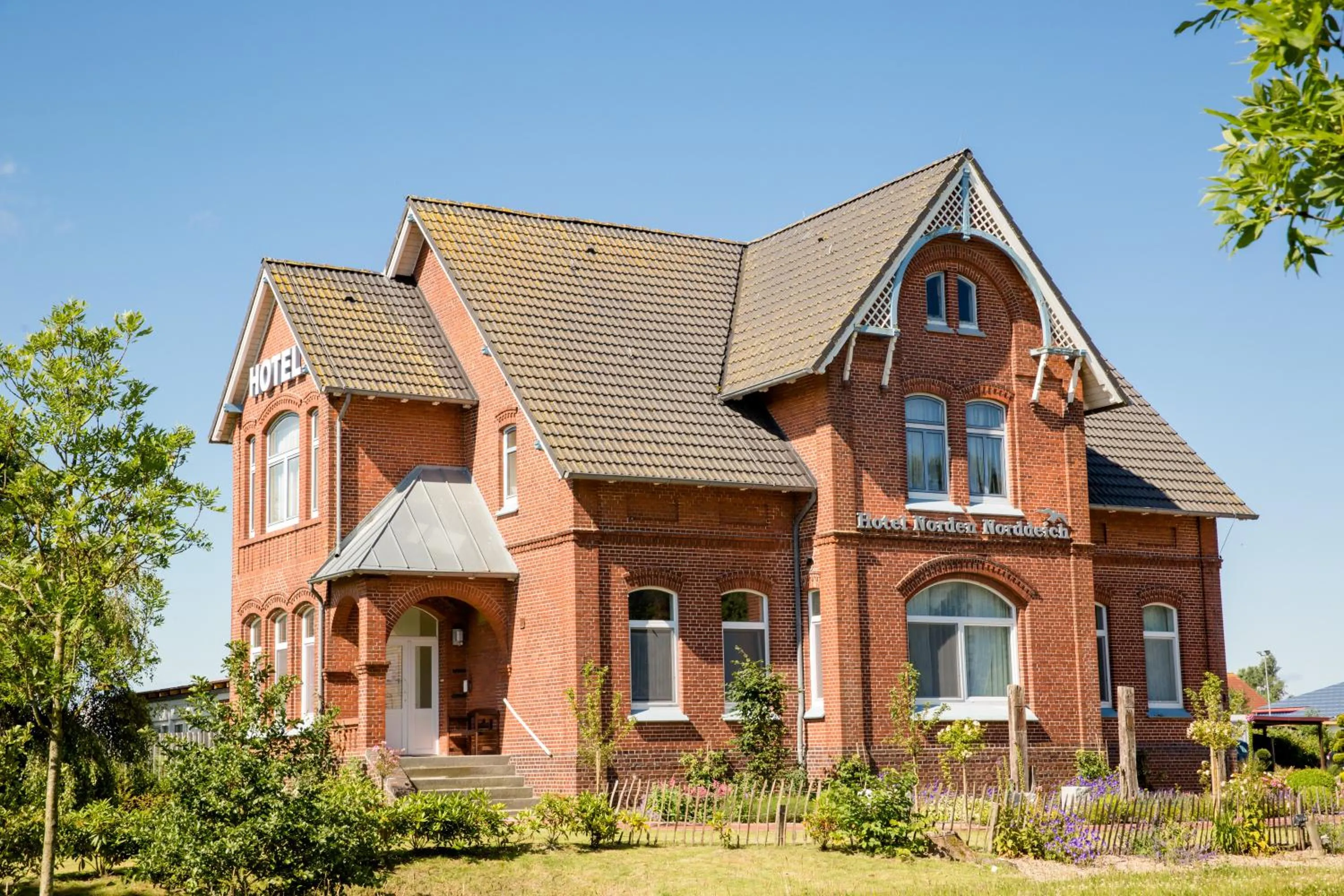 Property building in Hotel Norden Norddeich