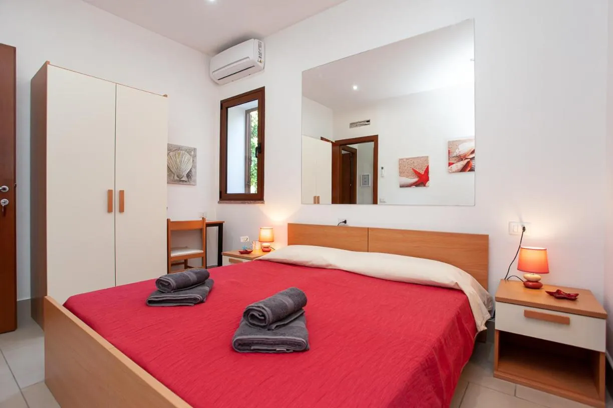 Photo of the whole room, Bed in Mivida "Le stanze di Ada"