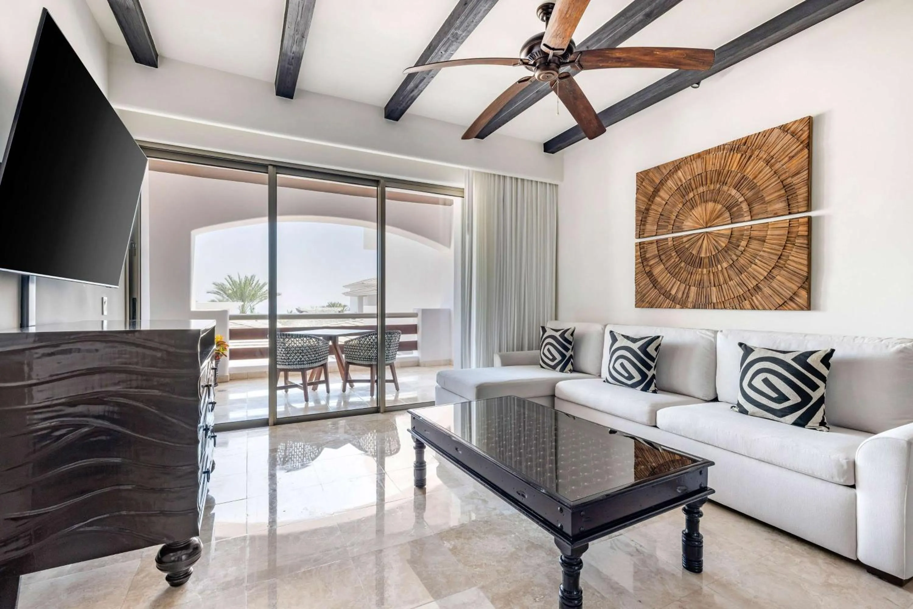 Living room in Hilton Vacation Club Cabo Azul Los Cabos