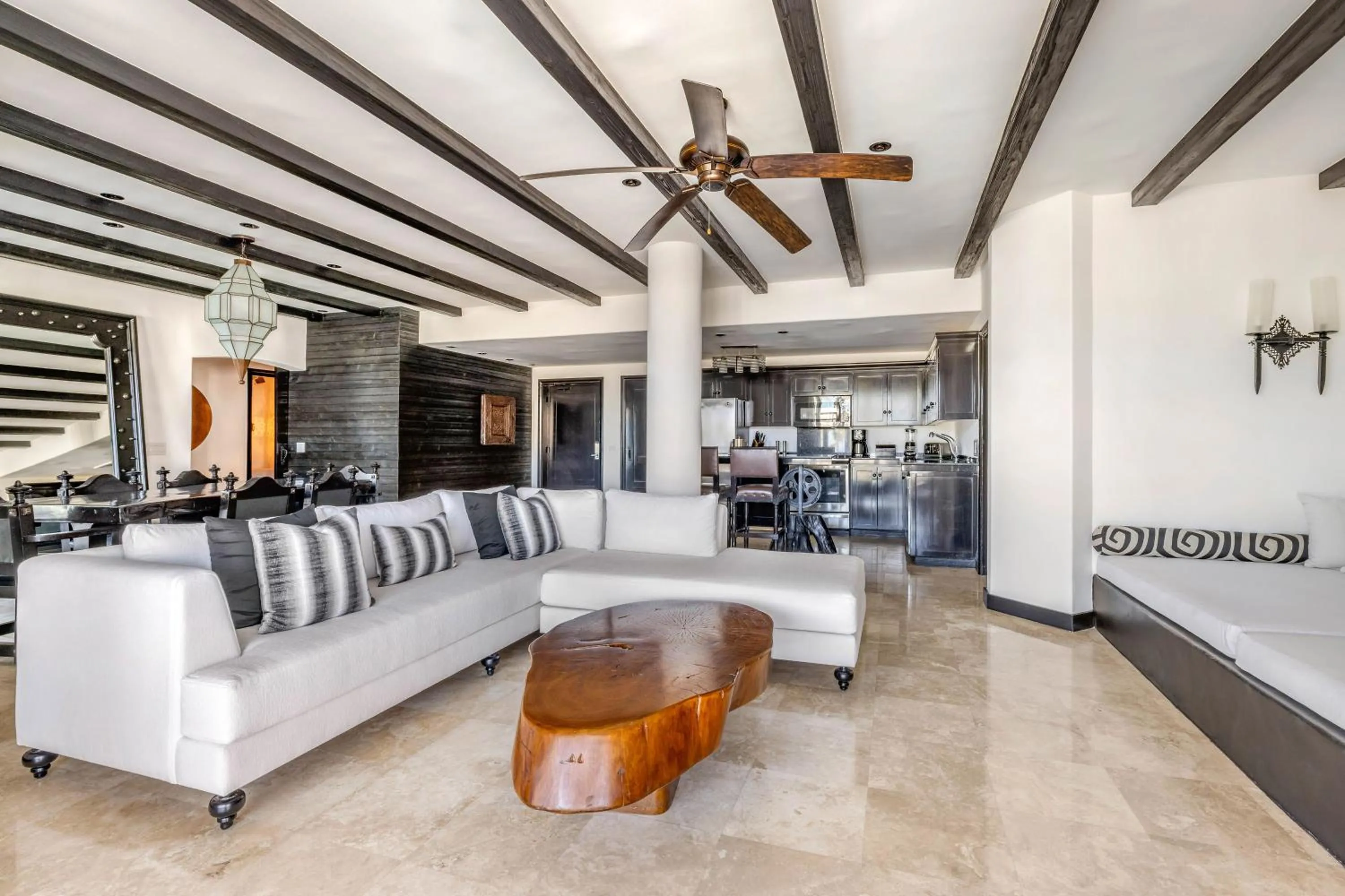 Living room in Hilton Vacation Club Cabo Azul Los Cabos