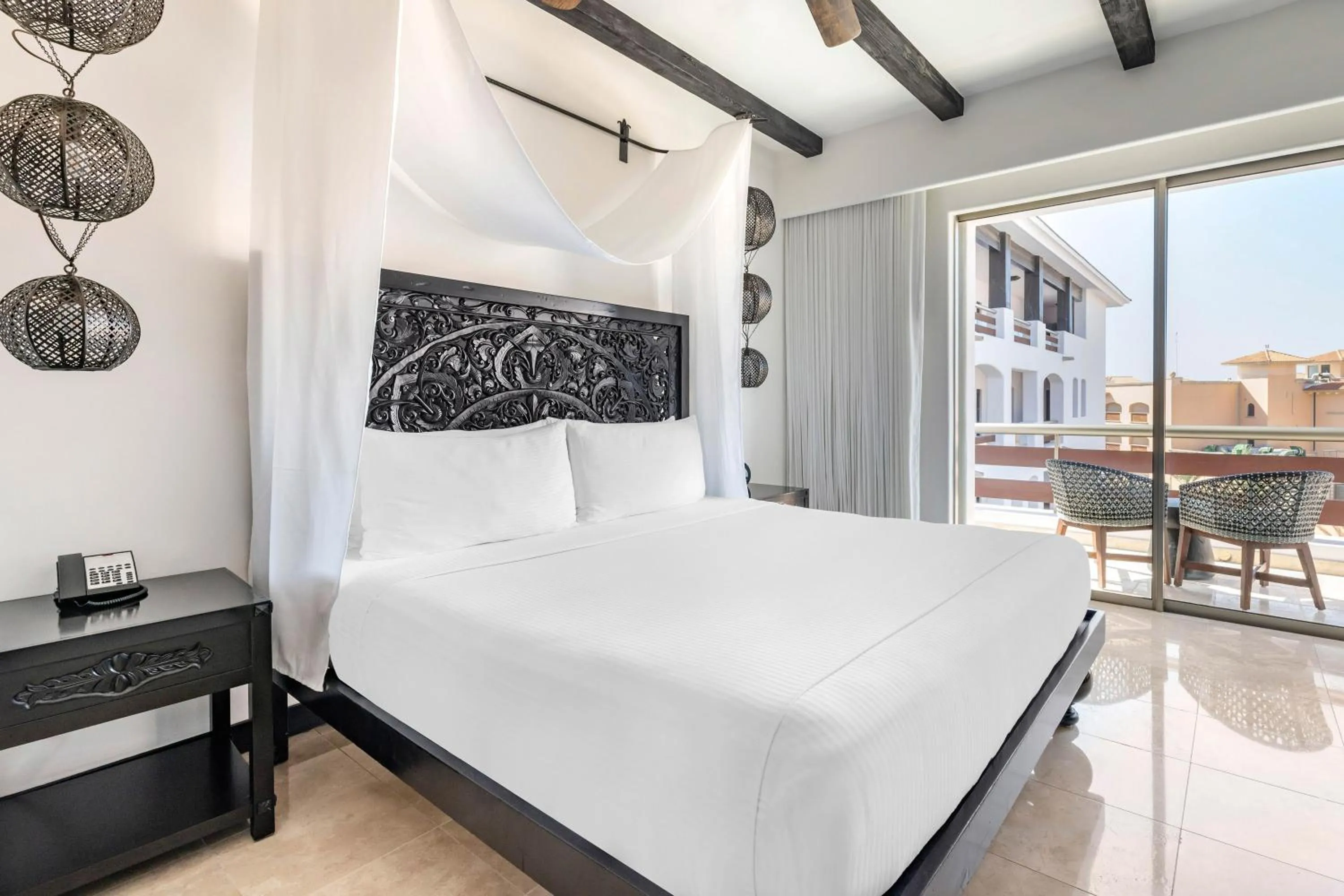 Bedroom, Bed in Hilton Vacation Club Cabo Azul Los Cabos